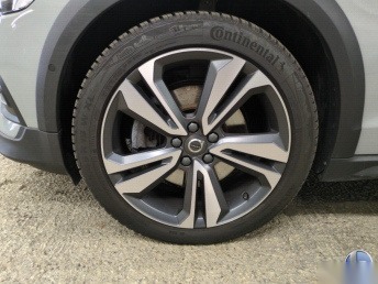 Volvo V60 Cross Country LEDER NAVI LED SHZ PDC 12