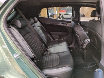 Kia Sportage 1.6 PHEV GT LEDER NAVI KLIMA LED PANO 6