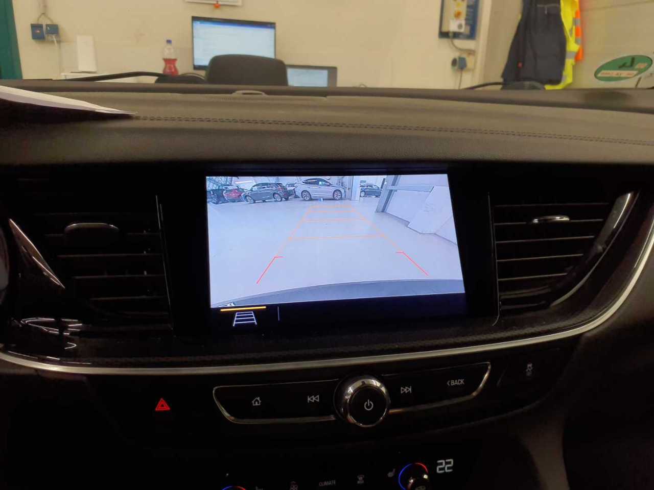 Opel Insignia ST 1.5 D Business Ed. NAVI LED SHZ PDC 11