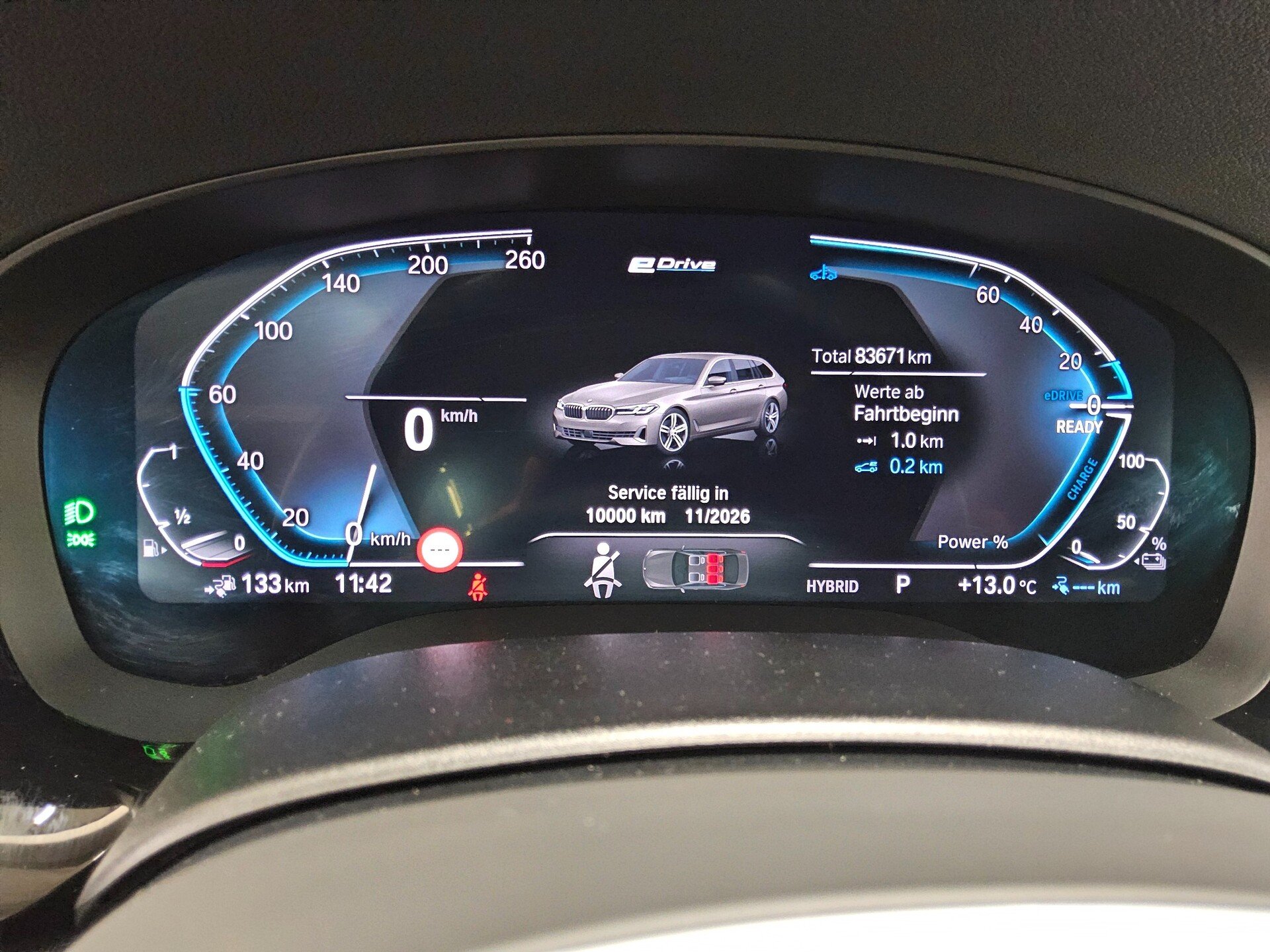 BMW 530e Touring e T-Leder Navi LED LC prof. Shadow Pano 8