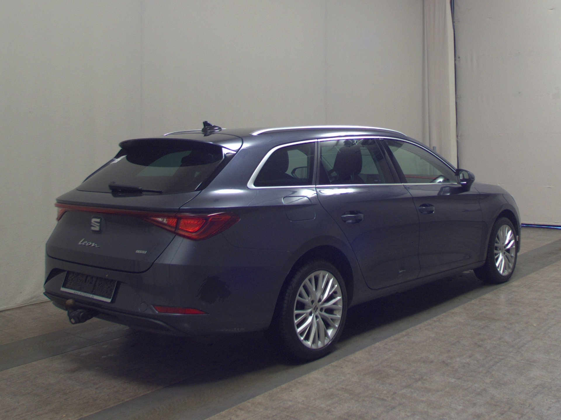 Seat Leon Sportstourer 1.4 e-HYBRID Xcellence Nav AHK 4