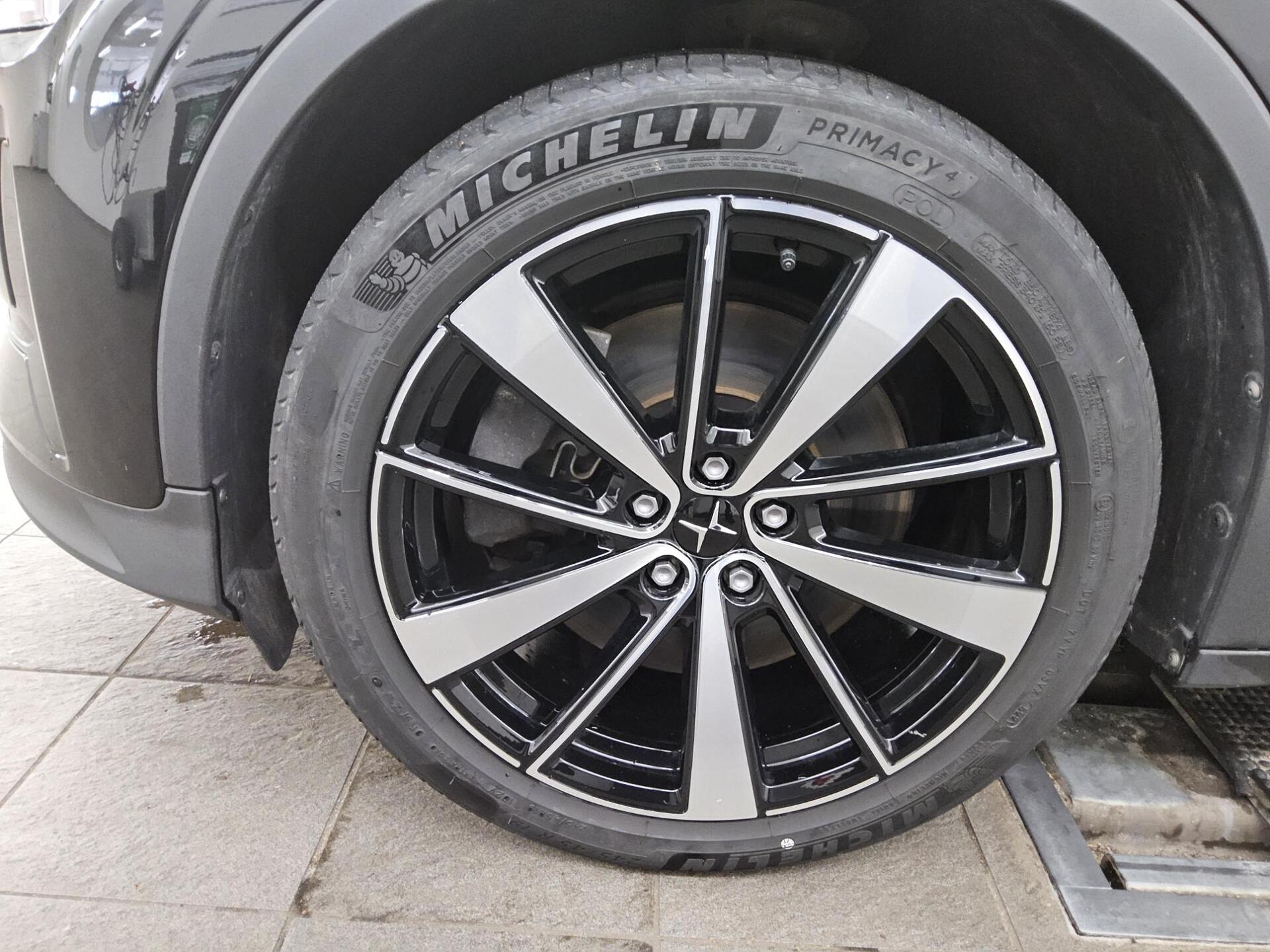 Polestar 2 Long Range Navi LED Shz Rückfahrkamera PDC 11