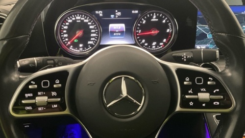 Mercedes-Benz E 220 T d Avantgarde T-Leder Navi LED AHK 9