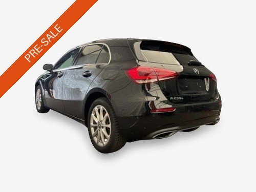 Mercedes-Benz A 250 e T-Leder Navi LED MBUX 4