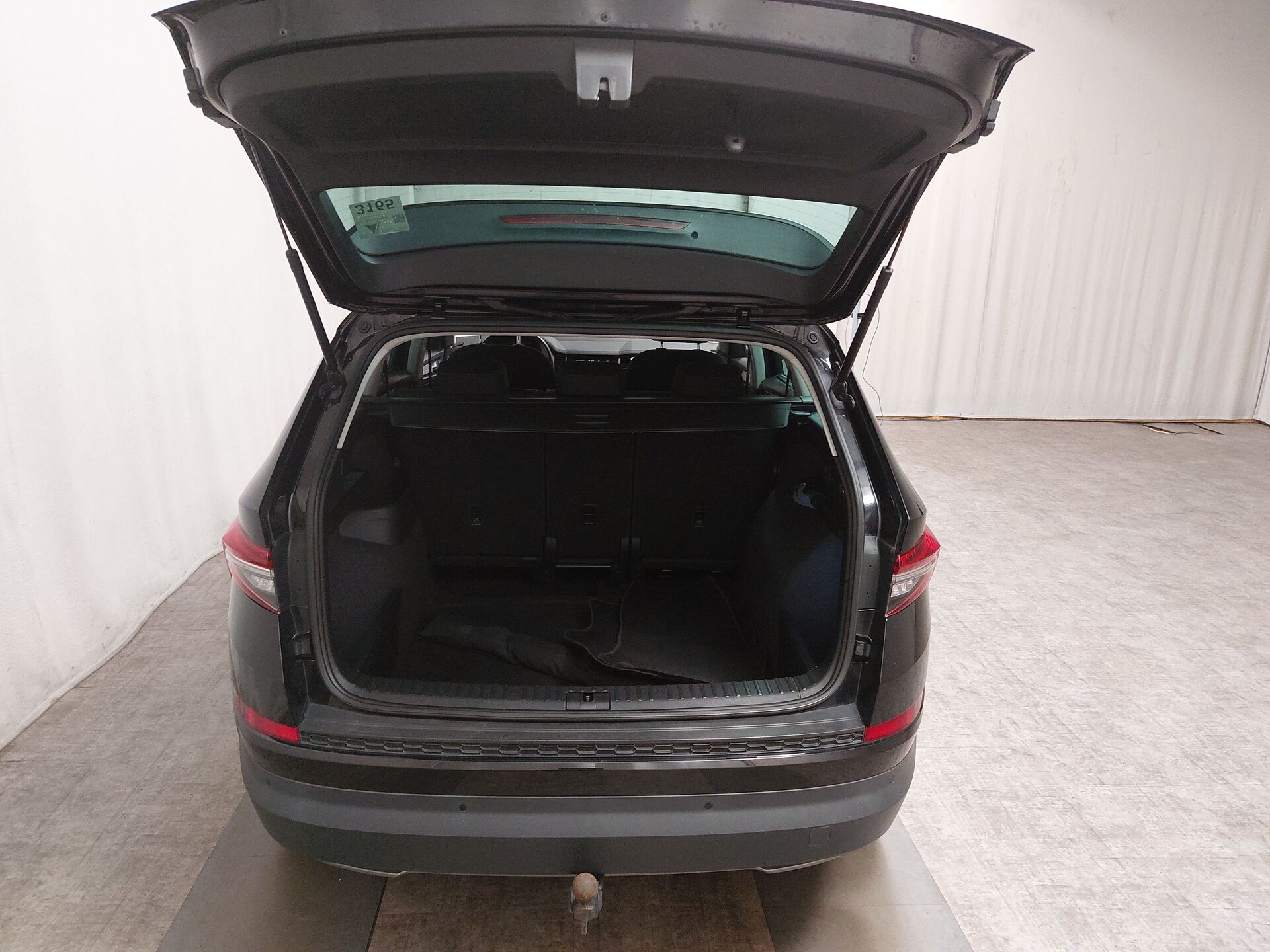 Skoda 2.0 TDI 2.0 TDI Ambition Navi vc AHK LED Kamera 15