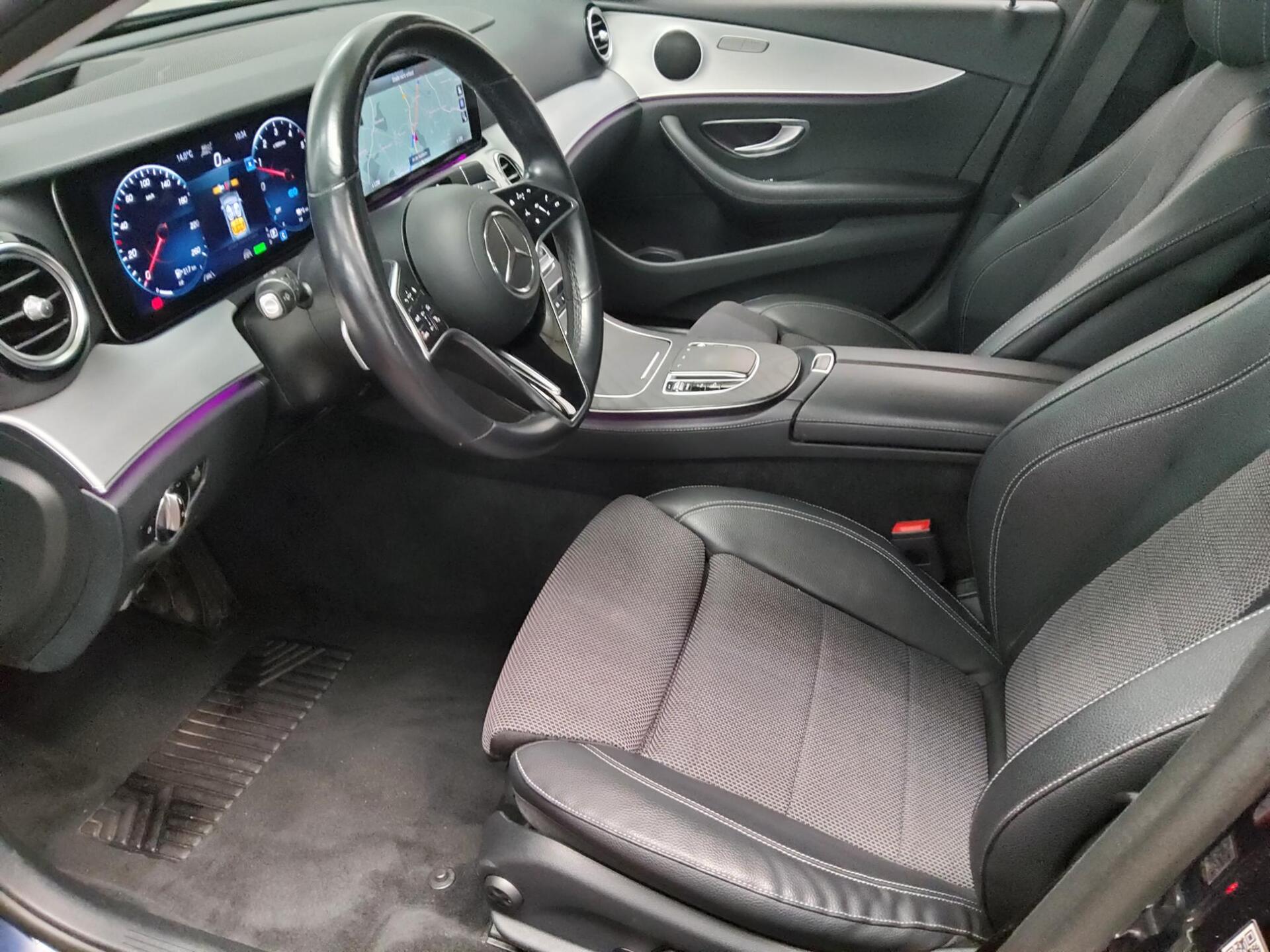 Mercedes-Benz E 300 T de 4M Avantgarde Widescreen HuD MB-LED 9