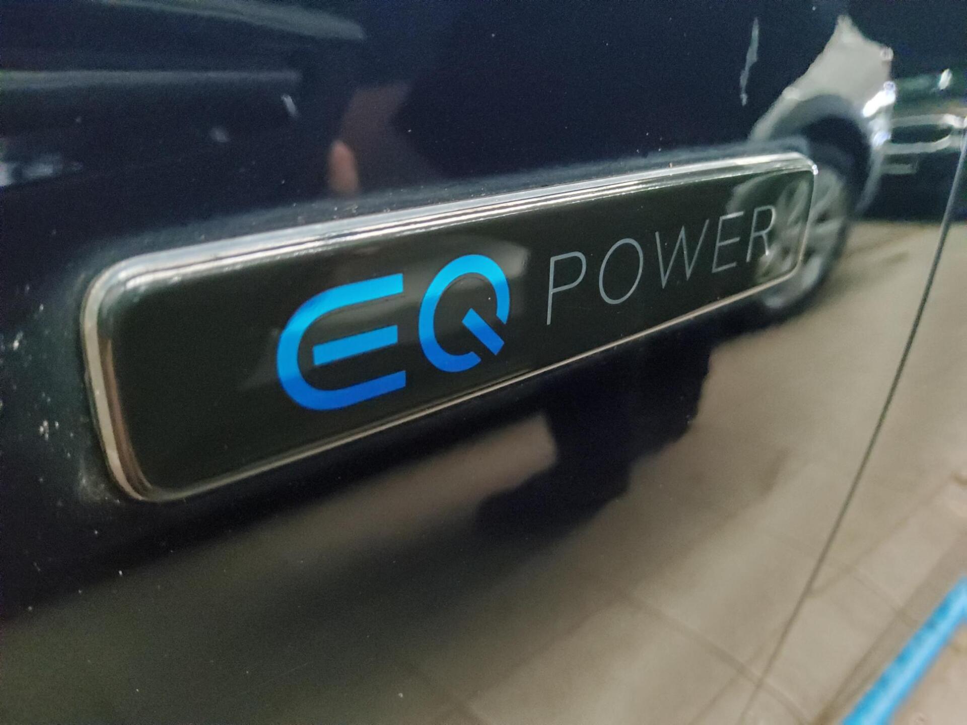 Mercedes-Benz E 300 T de 4M Avantgarde Widescreen HuD MB-LED 12