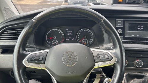 Volkswagen T6 Transporter 2.0 TDI AHK 7