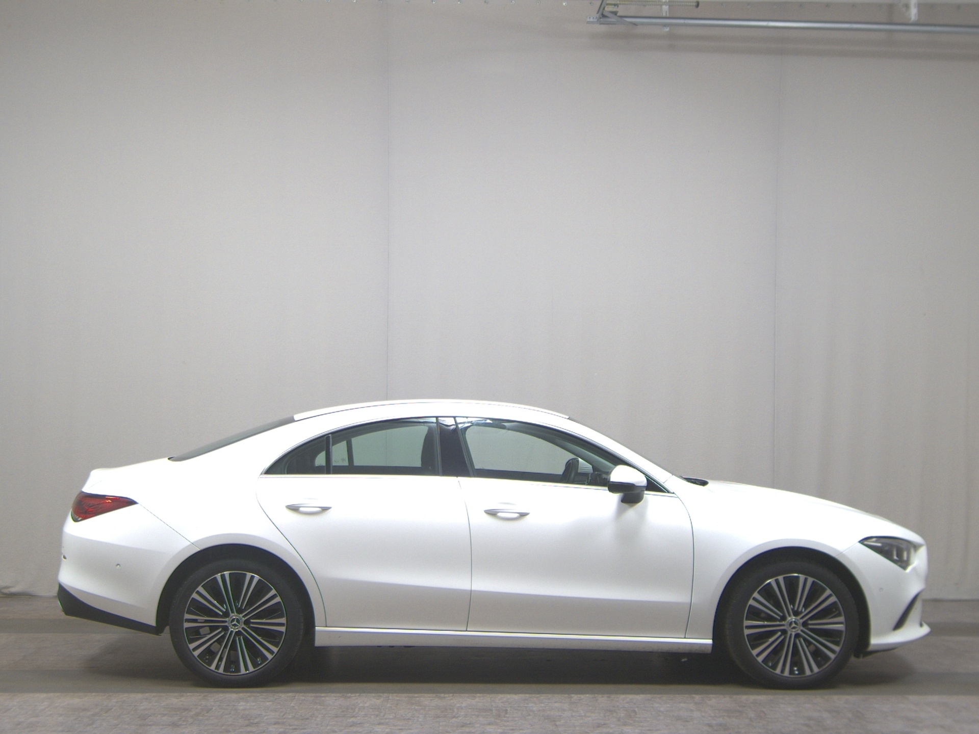 Mercedes-Benz CLA 200 Progressive T-Leder Navi LED SHZ