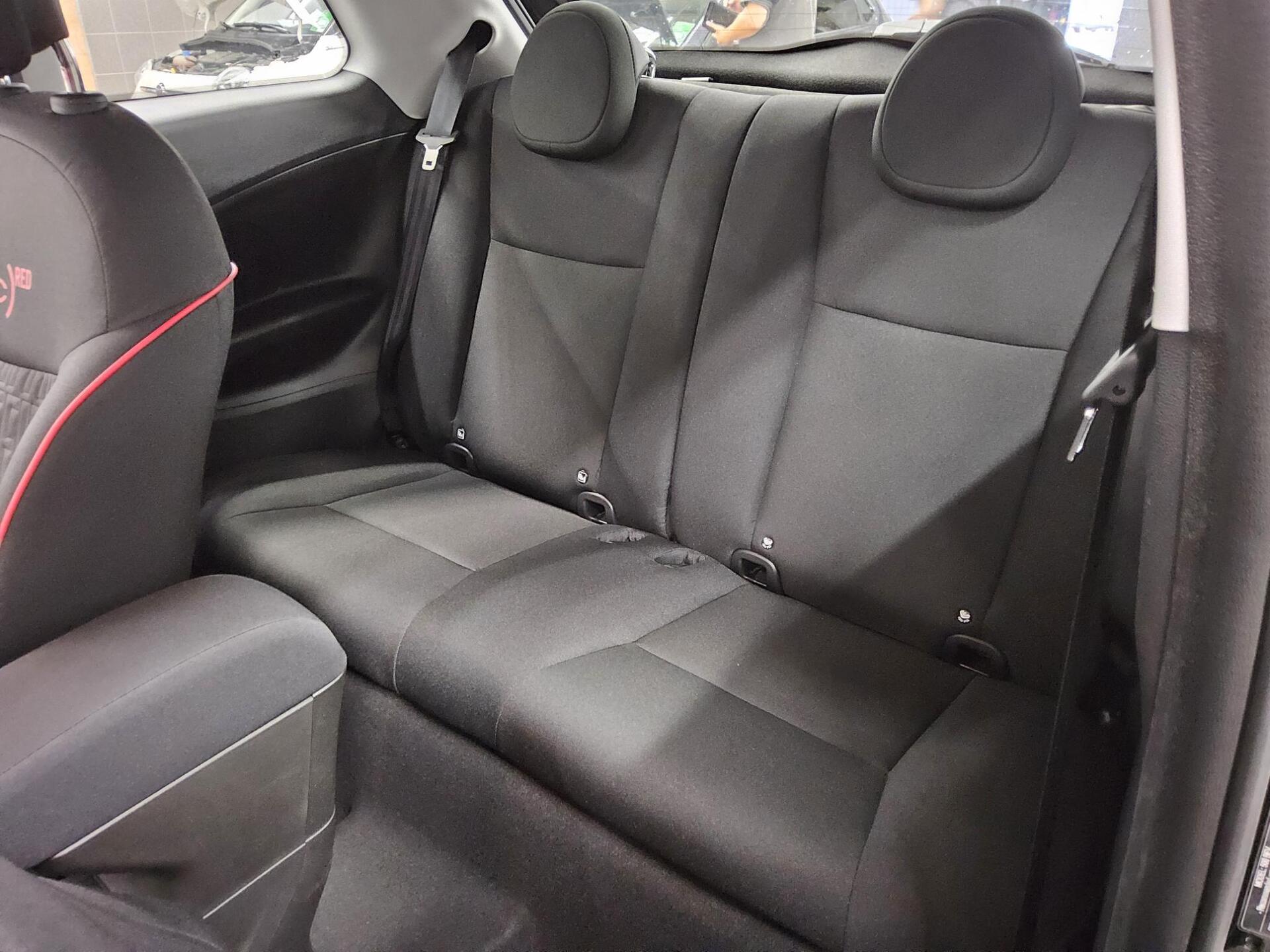 Fiat 500e CarPlay RFK SHZ DAB 4-Sitzer 13