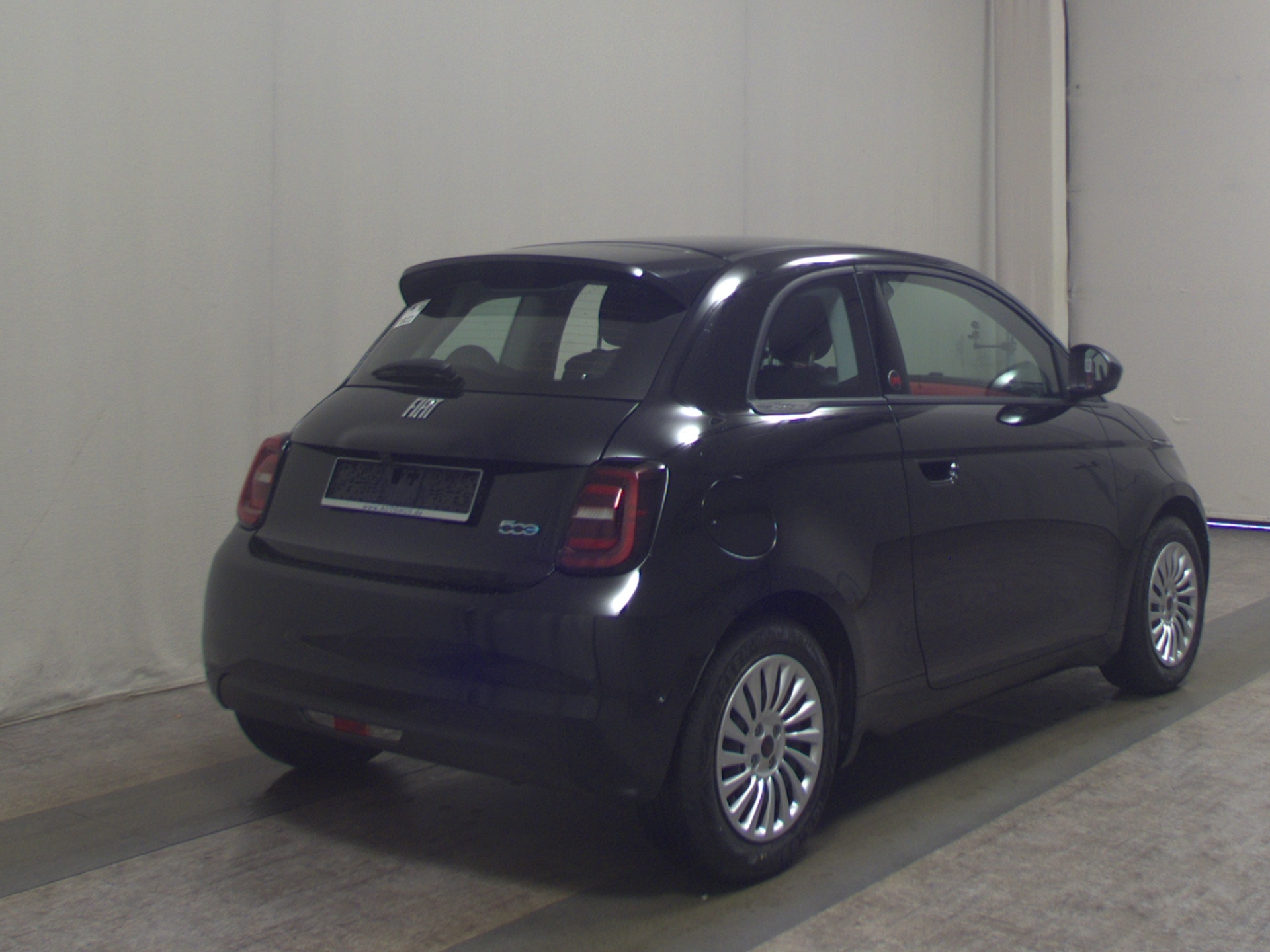 Fiat 500e CarPlay RFK SHZ DAB 4-Sitzer 4