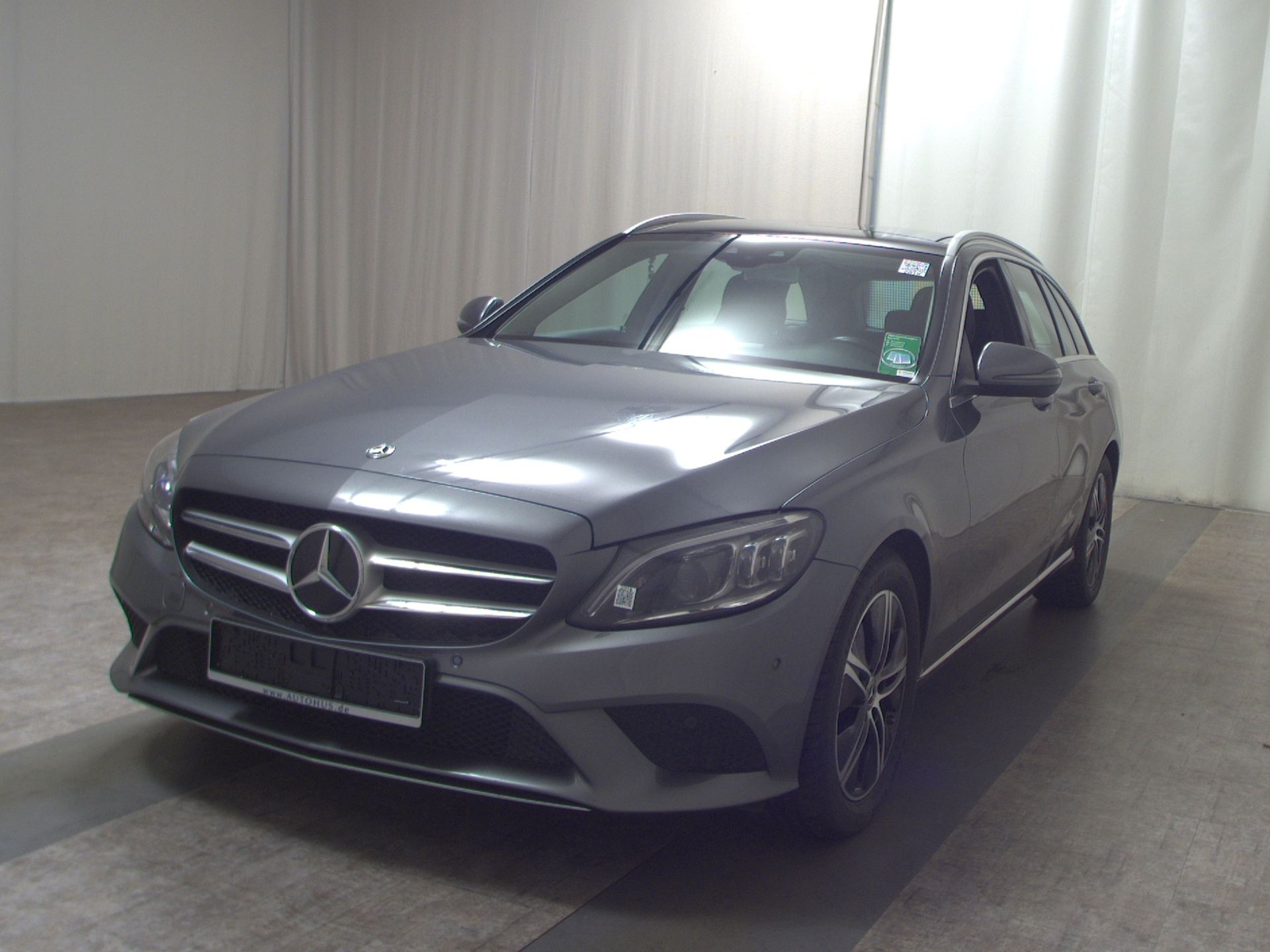 Mercedes-Benz C 200 T d Avantgarde Navi MB-LED Pano AHK RFK 2