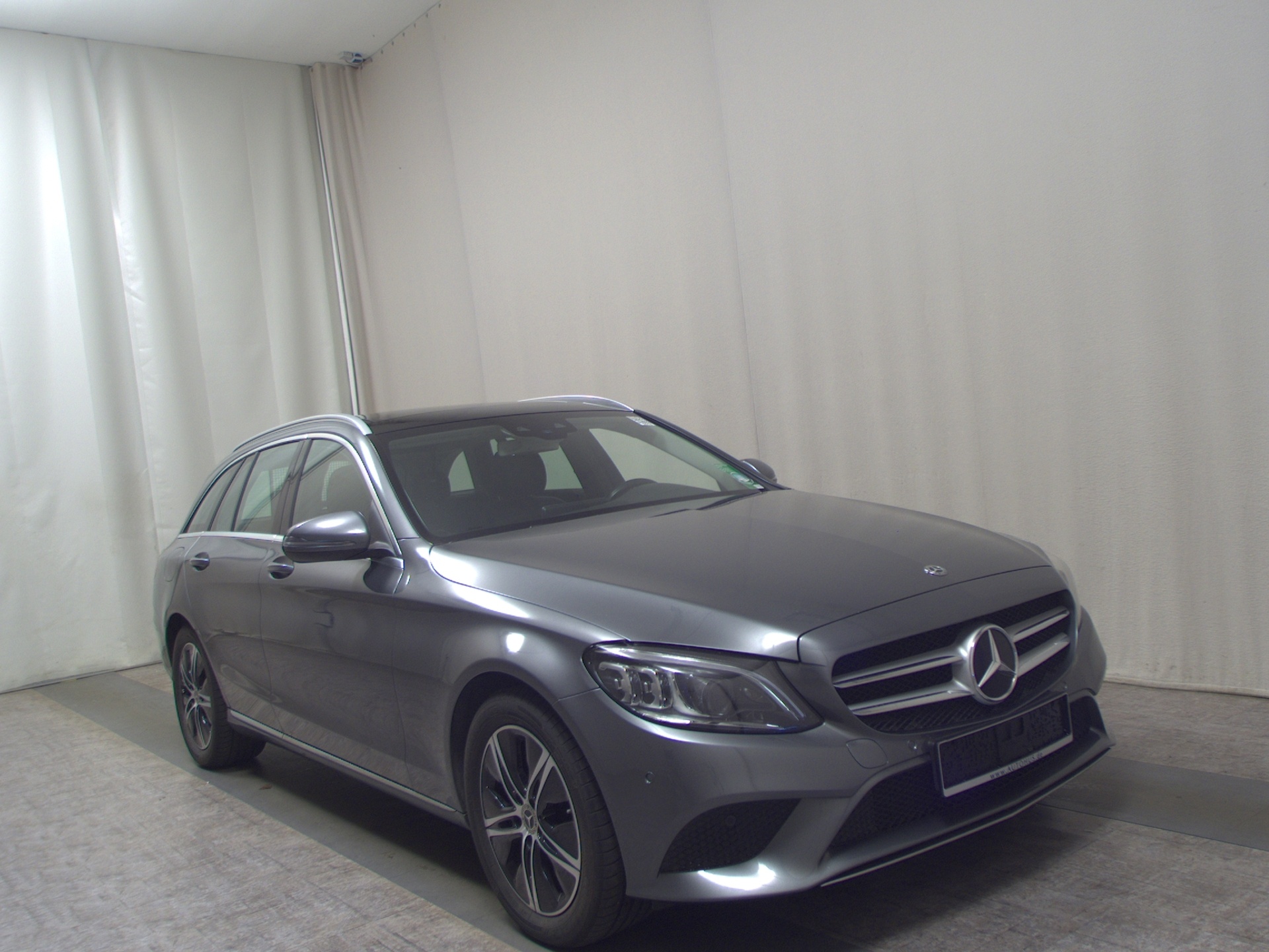 Mercedes-Benz C 200 T d Avantgarde Navi MB-LED Pano AHK RFK 3