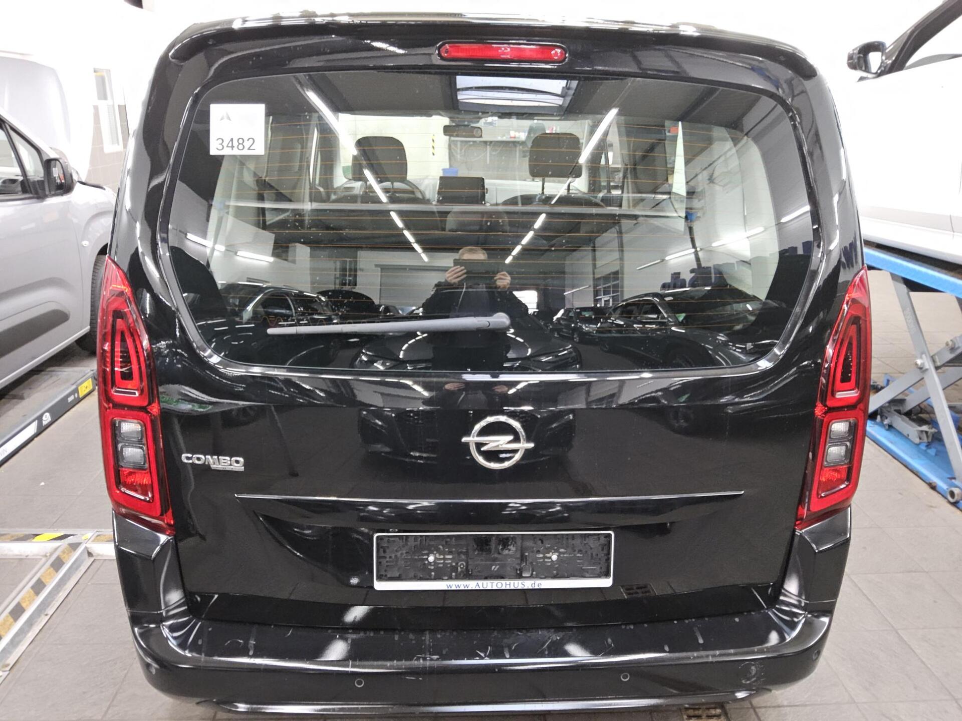 Opel Combo Life 1.5 D Edition 5-Sitze Navi RFK PDC 10