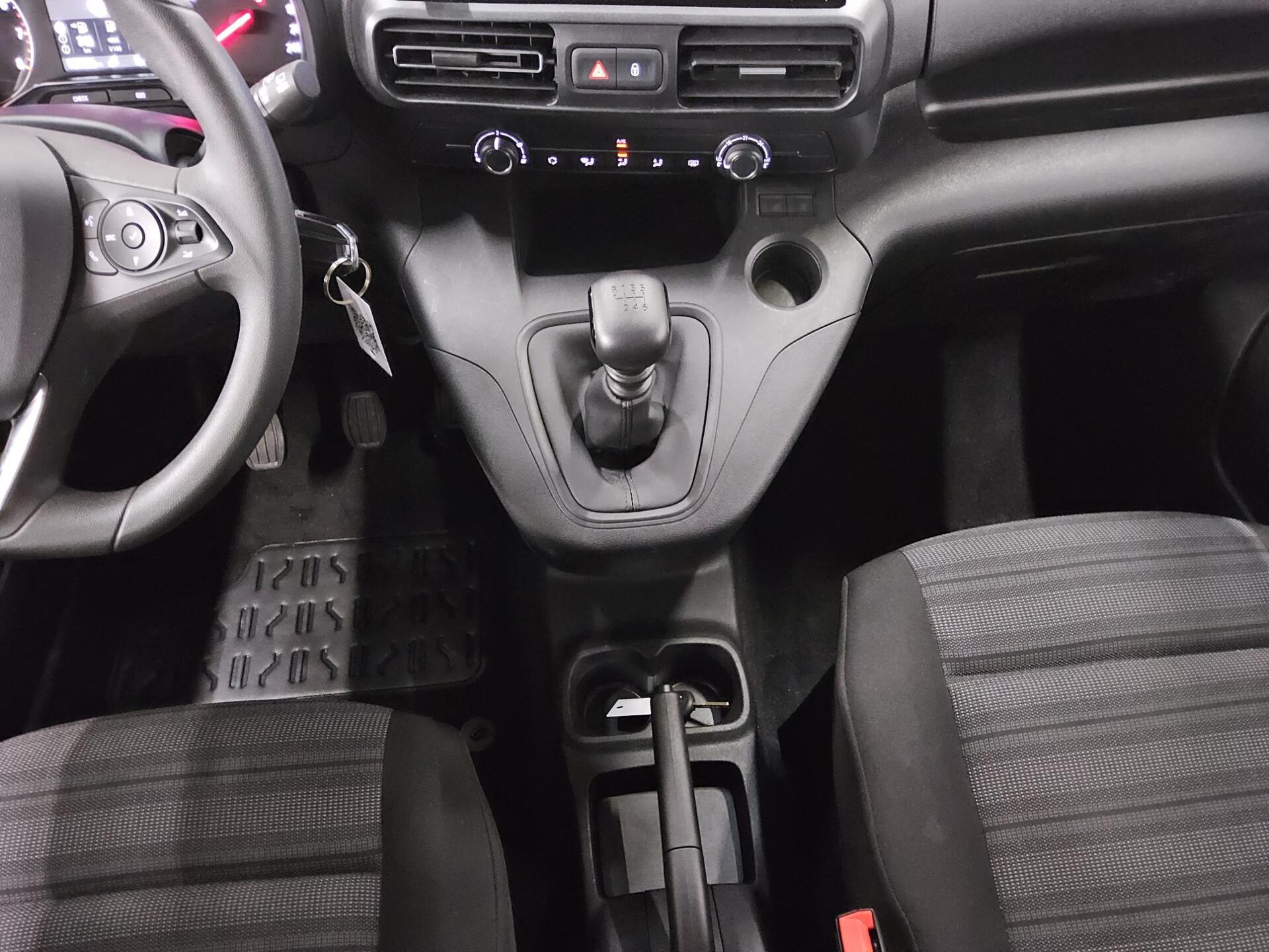 Opel Combo Life 1.5 D Edition 5-Sitze Navi RFK PDC 6