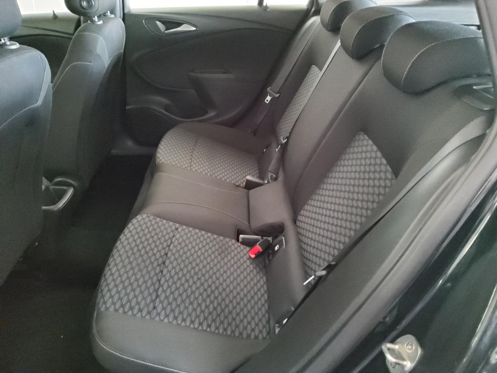 Opel Astra ST 1.5 D Edition Navi LED RFK Shz 13