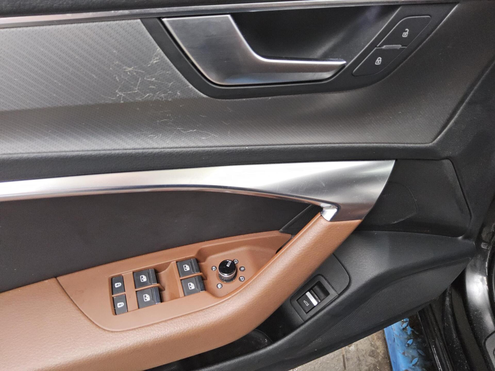 Audi A6 Avant 40 TDI Leder Navi+ vc LED RfK AHK ACC 10