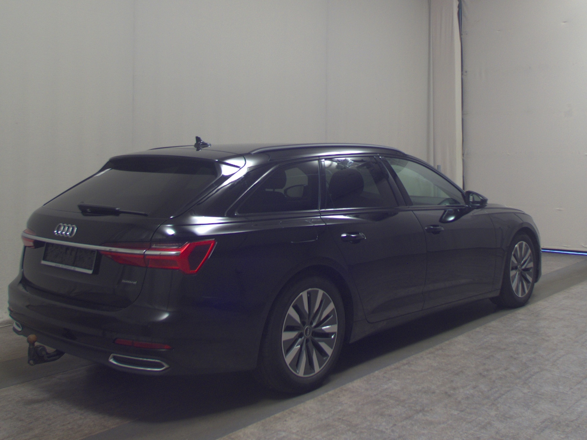 Audi A6 Avant 45 TDI Qu. Navi+ vc B&O LED AHK ACC 4