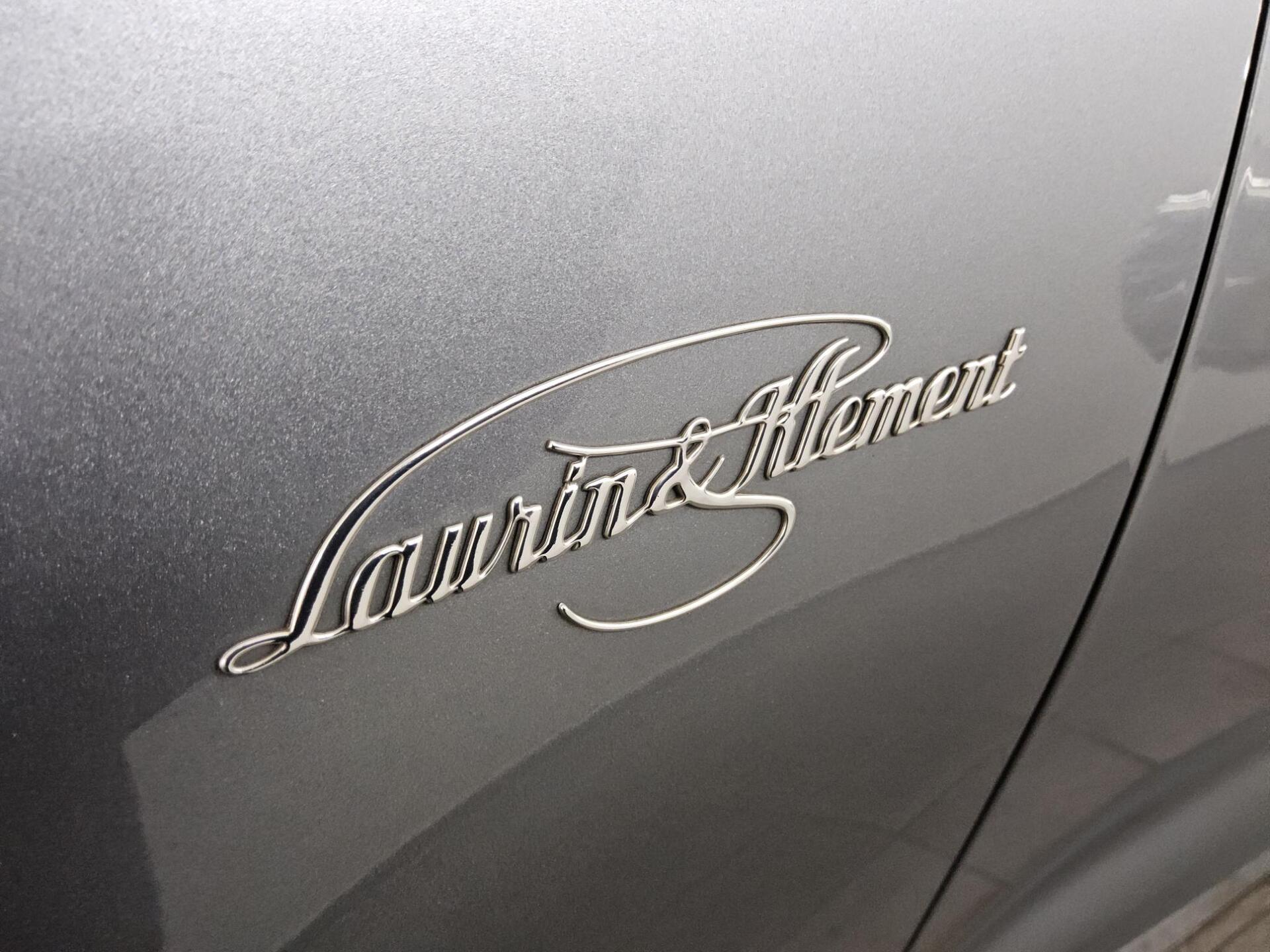 Skoda Kodiaq 2.0 TDI 4x4 L&K Leder LED Canton Pano AHK 12