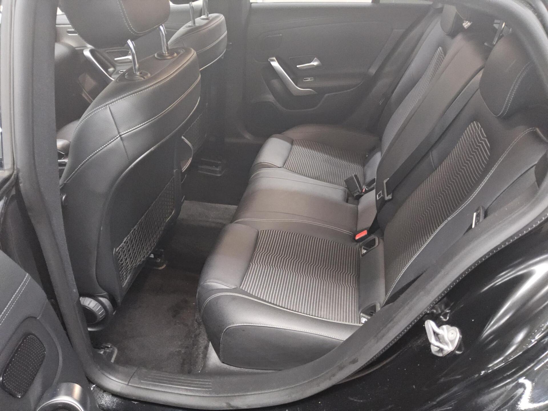 Mercedes-Benz CLA 220 SB d Progressive Night Nav Sound Distr.+ 13