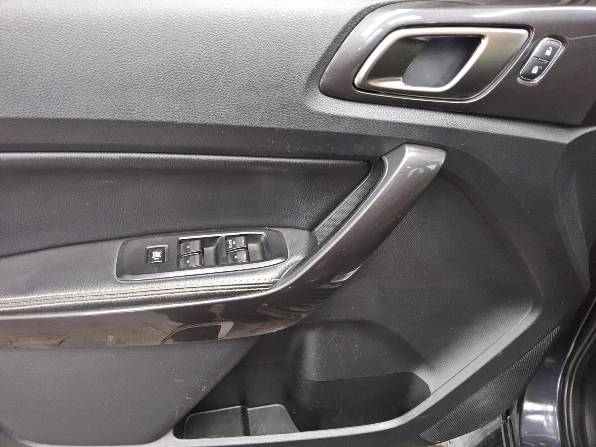 Ford Ranger 2.0 TDCI 4x4 Wildtrak Navi LED AHK RFK 9