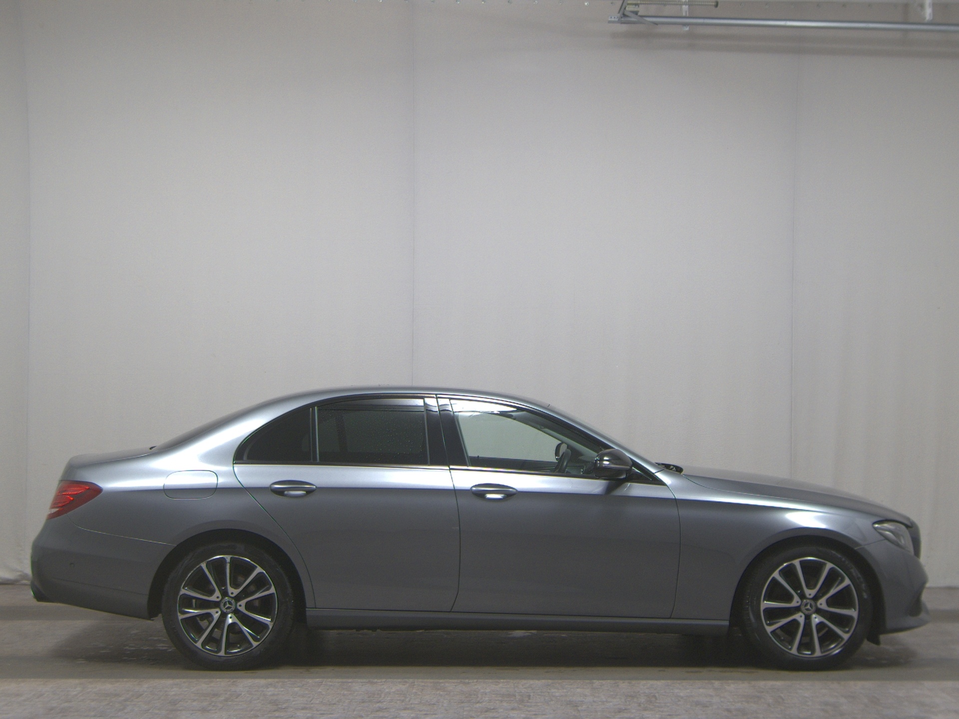 Mercedes-Benz E 200 d Avantgarde Navi LED Widescreen Burmester