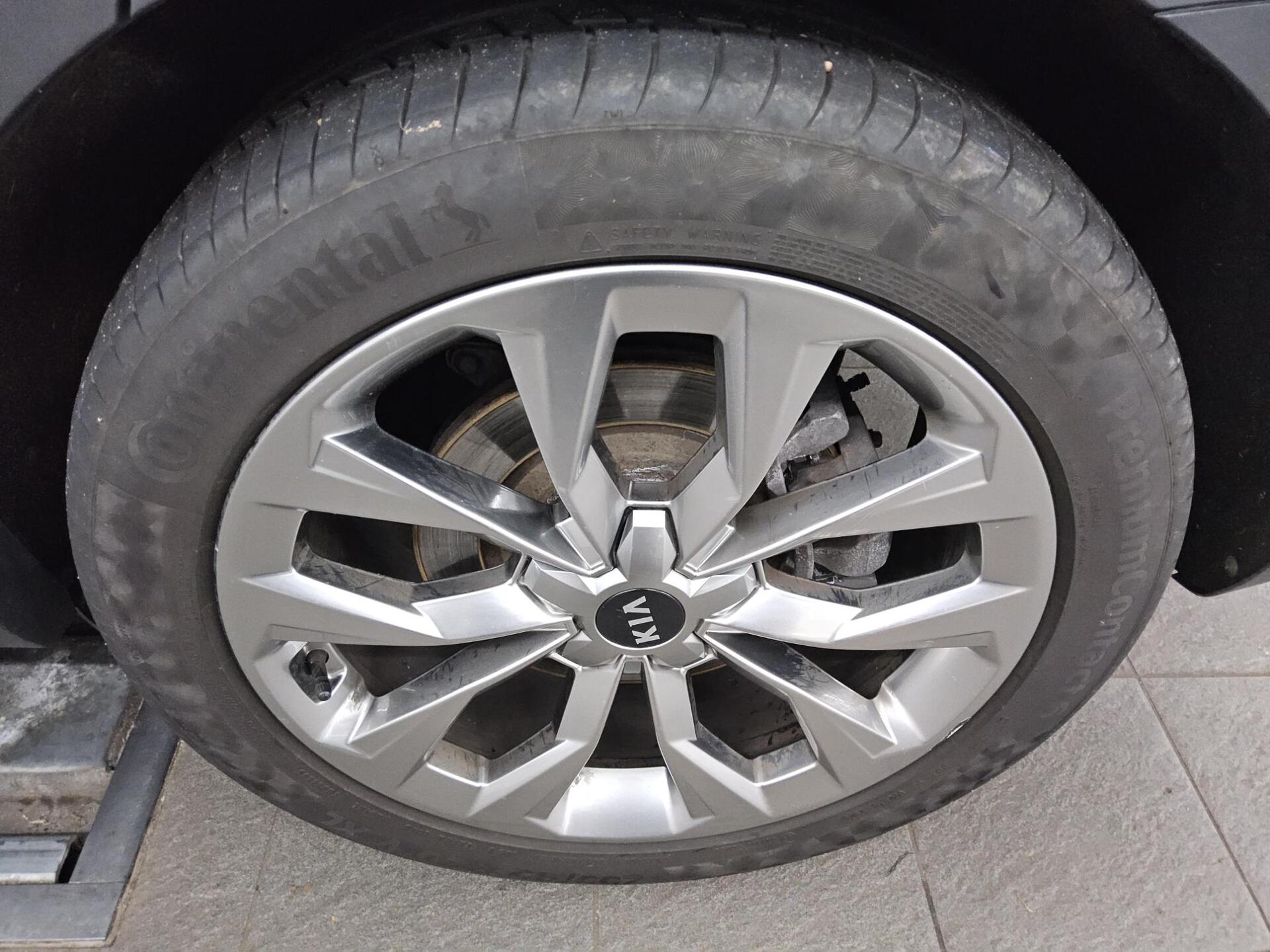 Kia Sorento 2.2 CRDI 4WD Platinum Navi LED Pano AHK 11