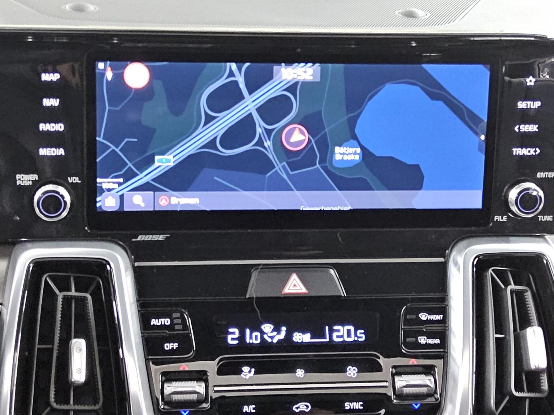 Kia Sorento 2.2 CRDI 4WD Platinum Navi LED Pano AHK 7