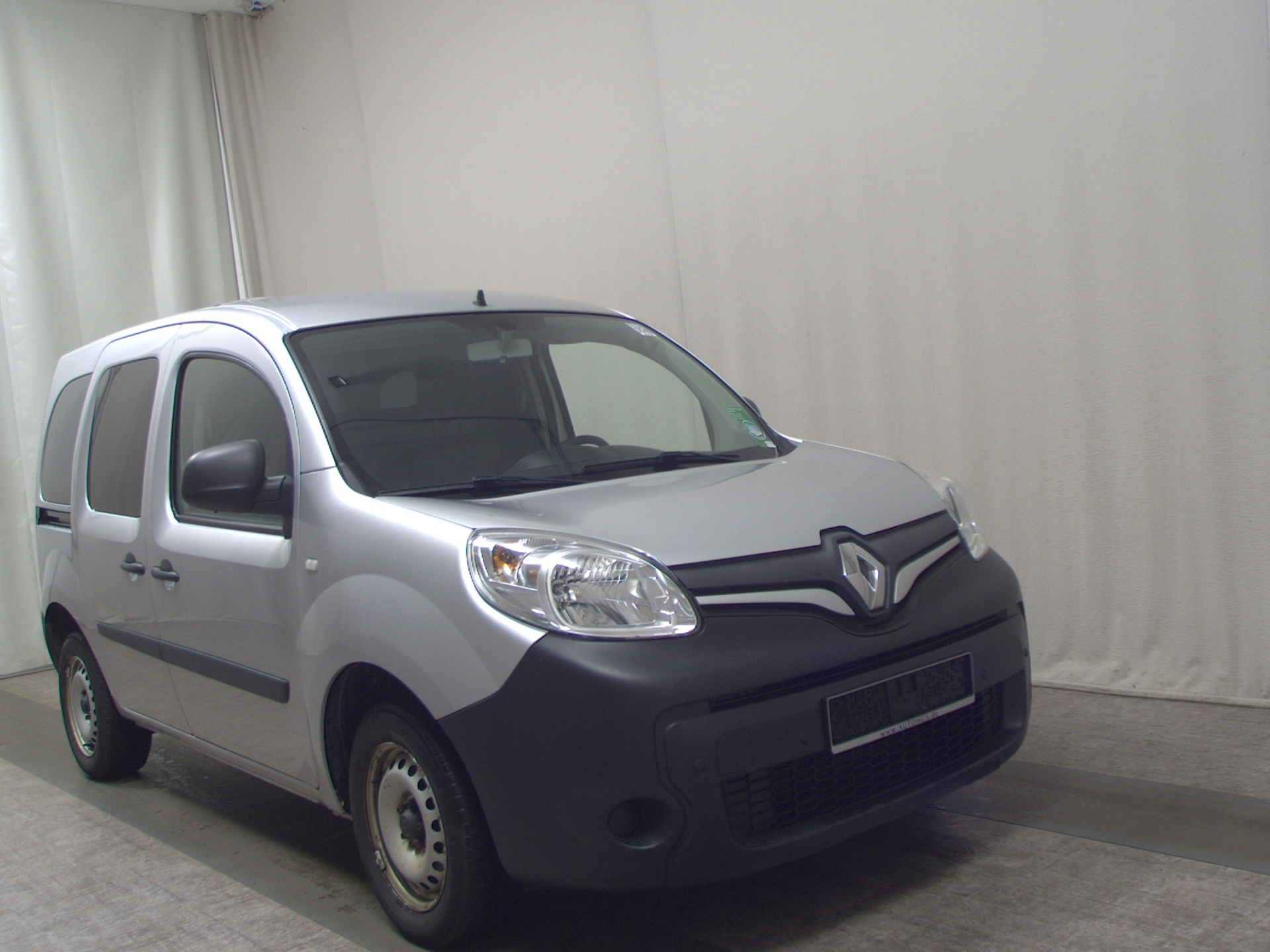 Renault Kangoo Rapid 1.5 dCi Navi PDC Regal links 3