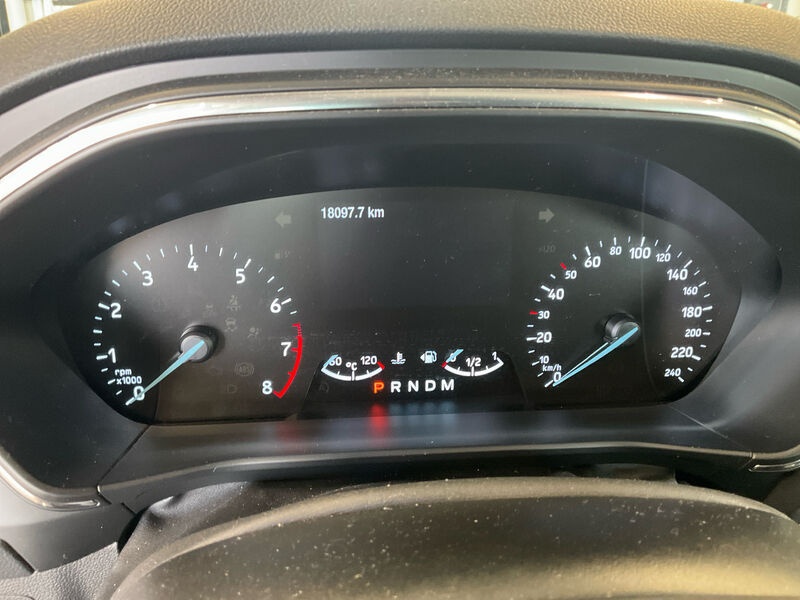 Ford Focus Turnier 1.0 EB Titanium AHK 9