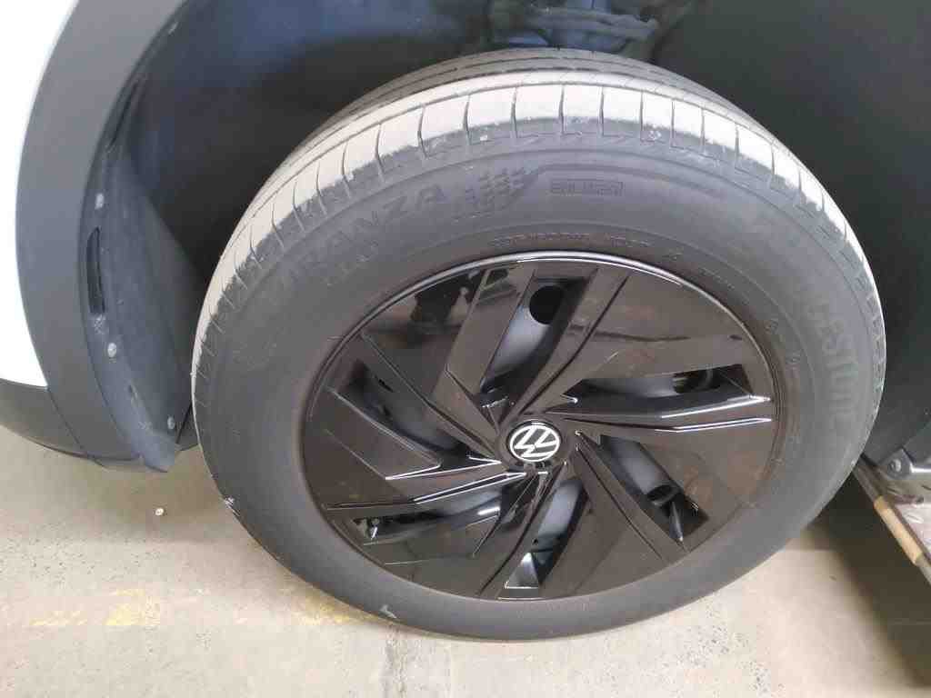 Volkswagen ID.4 Pure Performance NAVI KLIMAAUT SHZ RFK LED 11