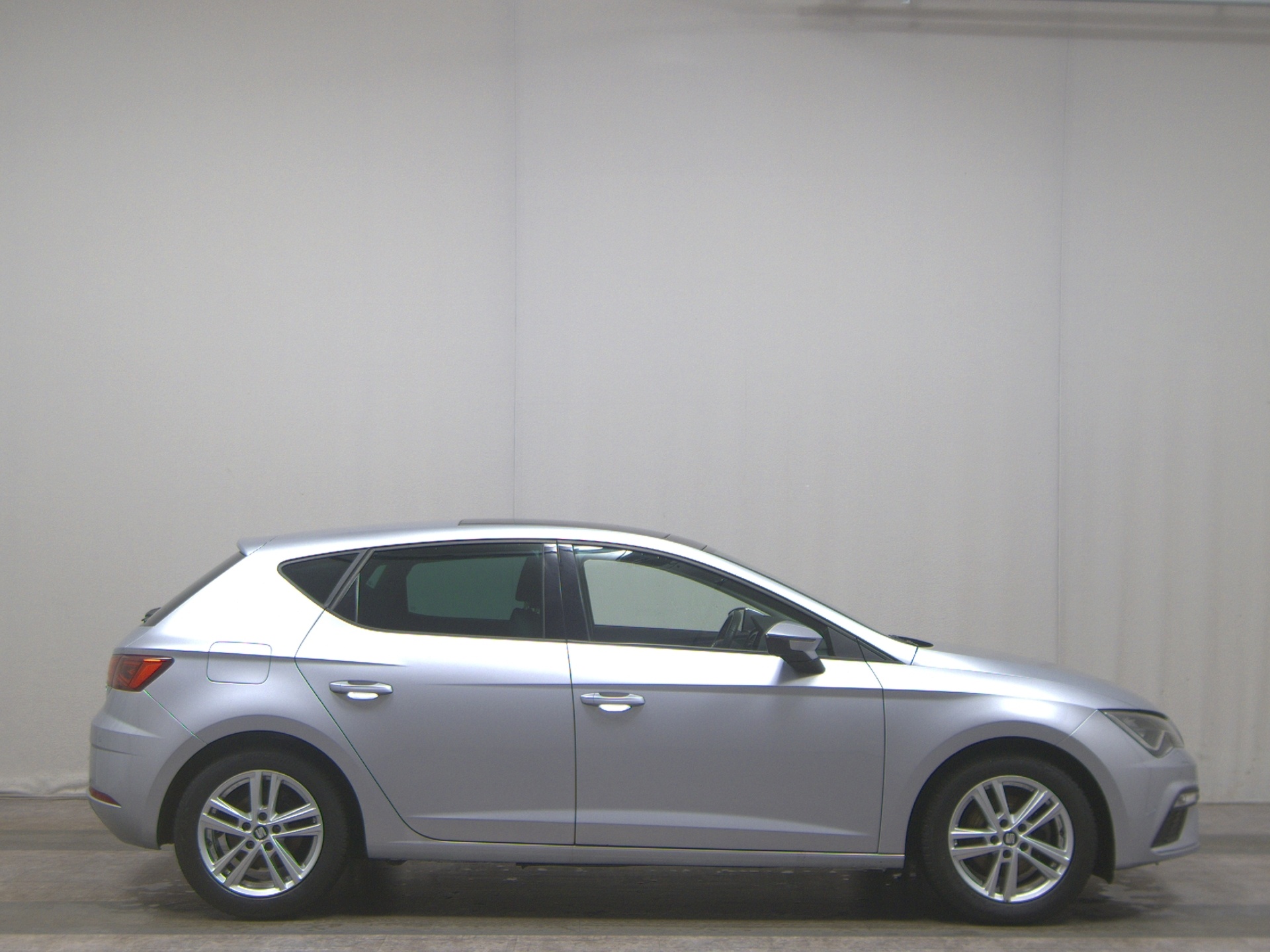 Seat Leon 1.5 TSI FR-Line Navi LED Panorama AHK