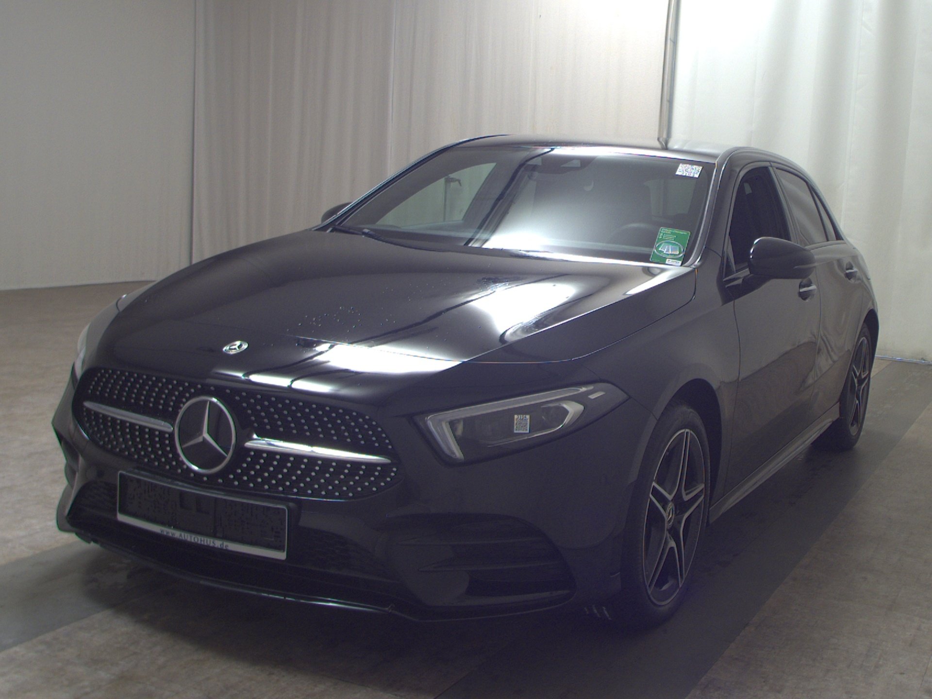 Mercedes-Benz A 250 e AMG-Line Navi Multibeam MBUX high Sound 2