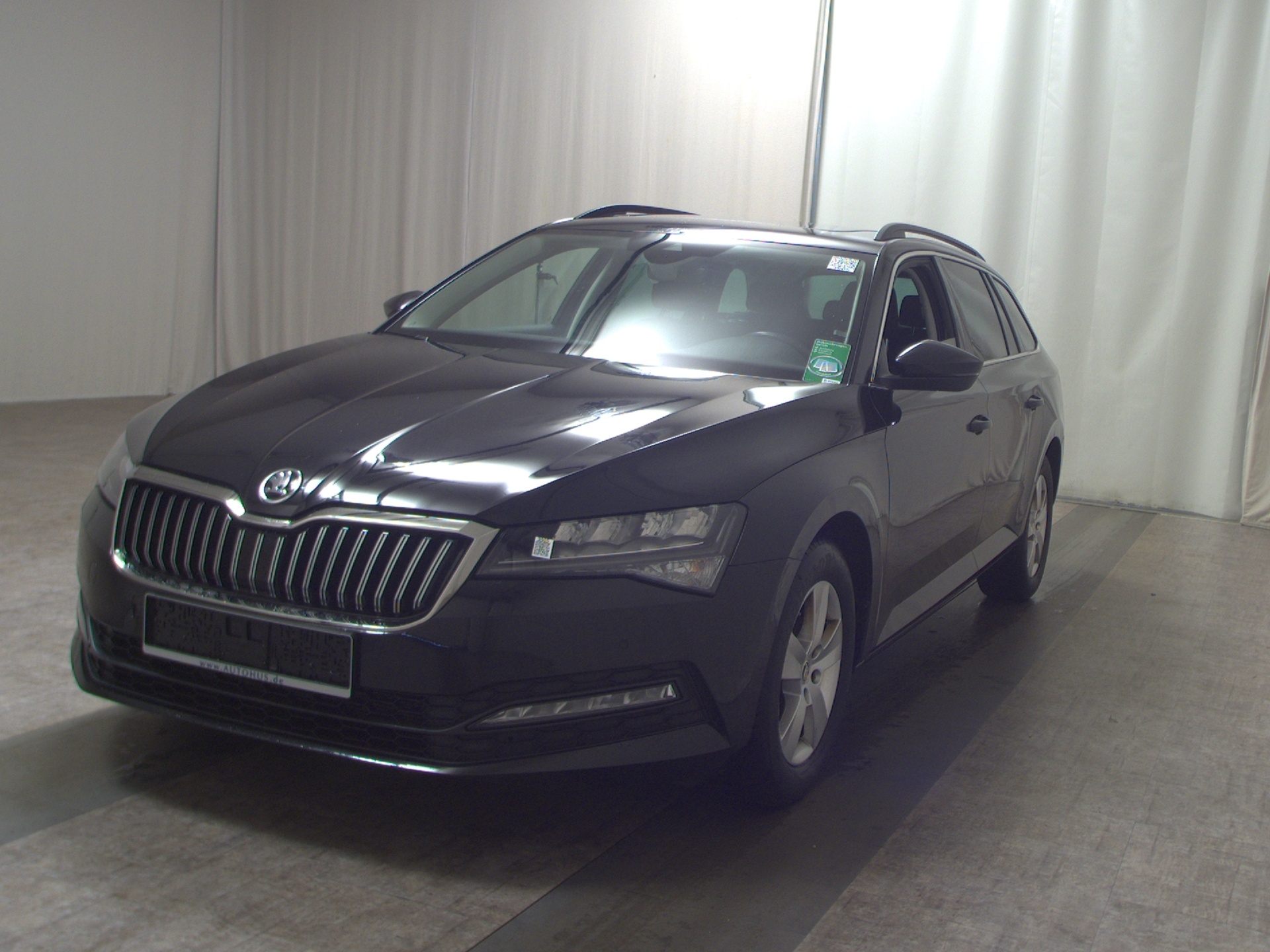 Skoda Superb Kombi 1.5 TSI Ambition Navi vc Pano AHK 2