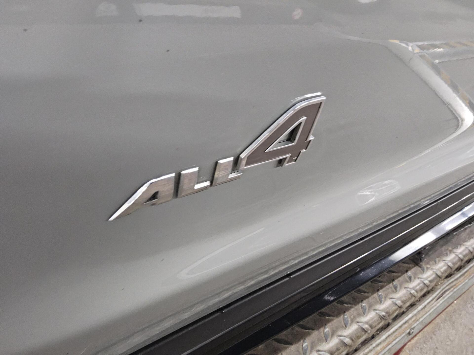 MINI Cooper Countryman ALL4 Navi LED HuD Pano Harman 11