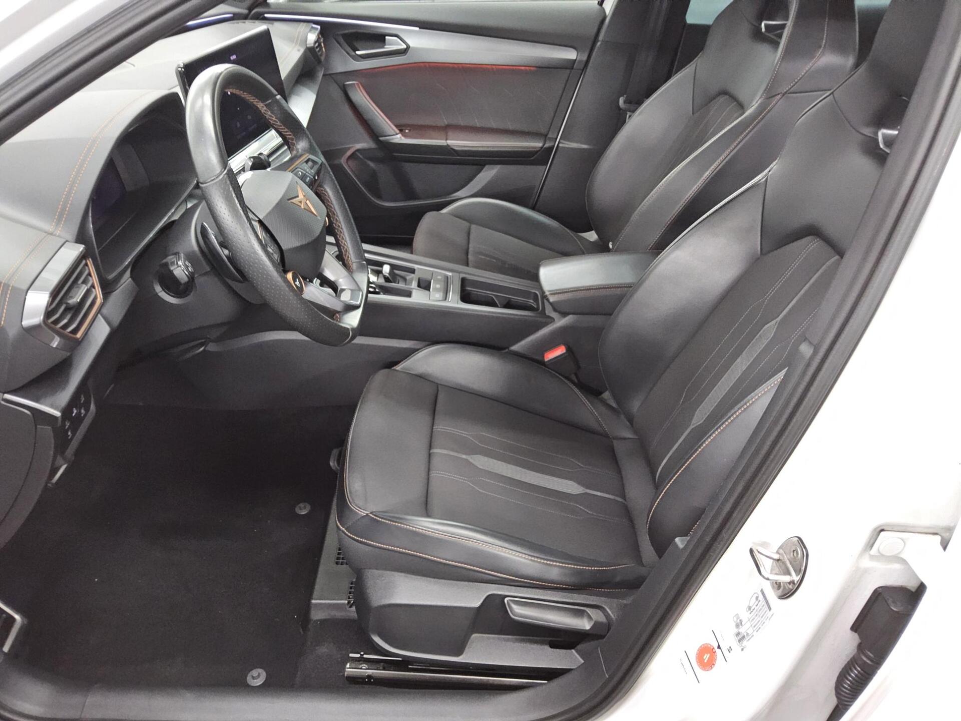 Cupra Formentor 2.0 TSI 4Drive VZ Navi LED AHK Beats 9