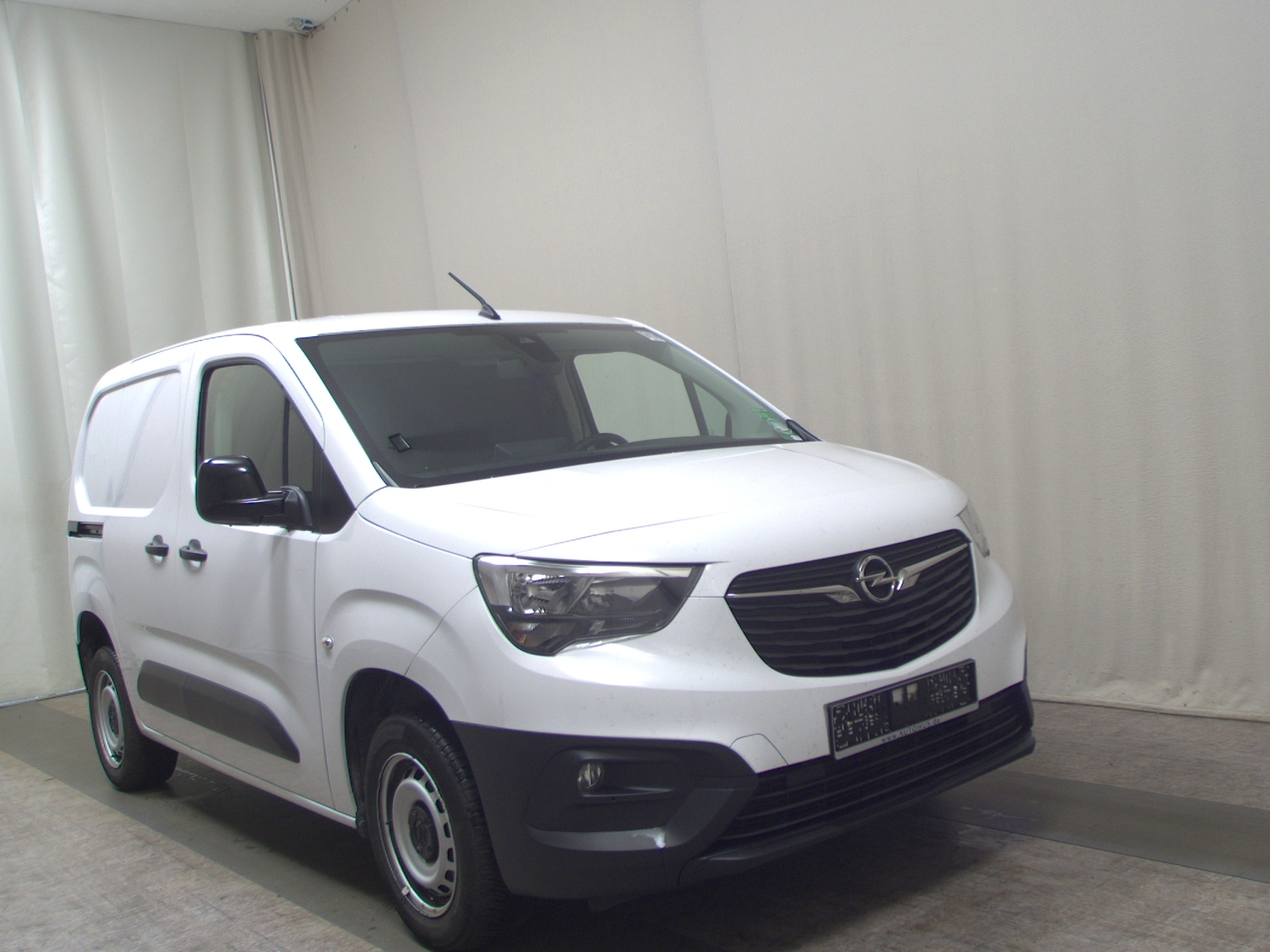 Opel Combo Cargo 1.5 D Klima Tempomat PDC 3