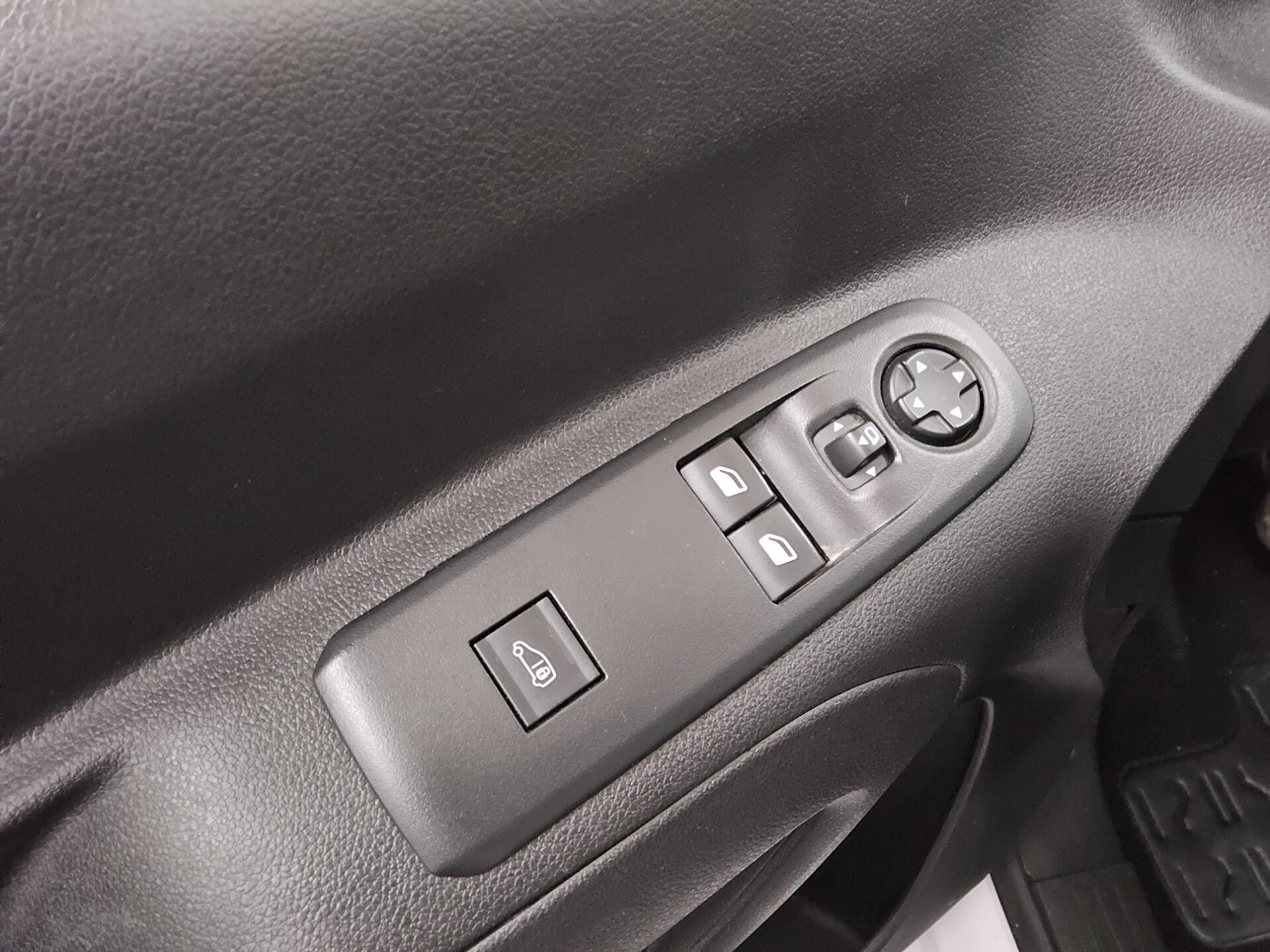 Opel Combo Cargo 1.5 D Klima Tempomat PDC 9