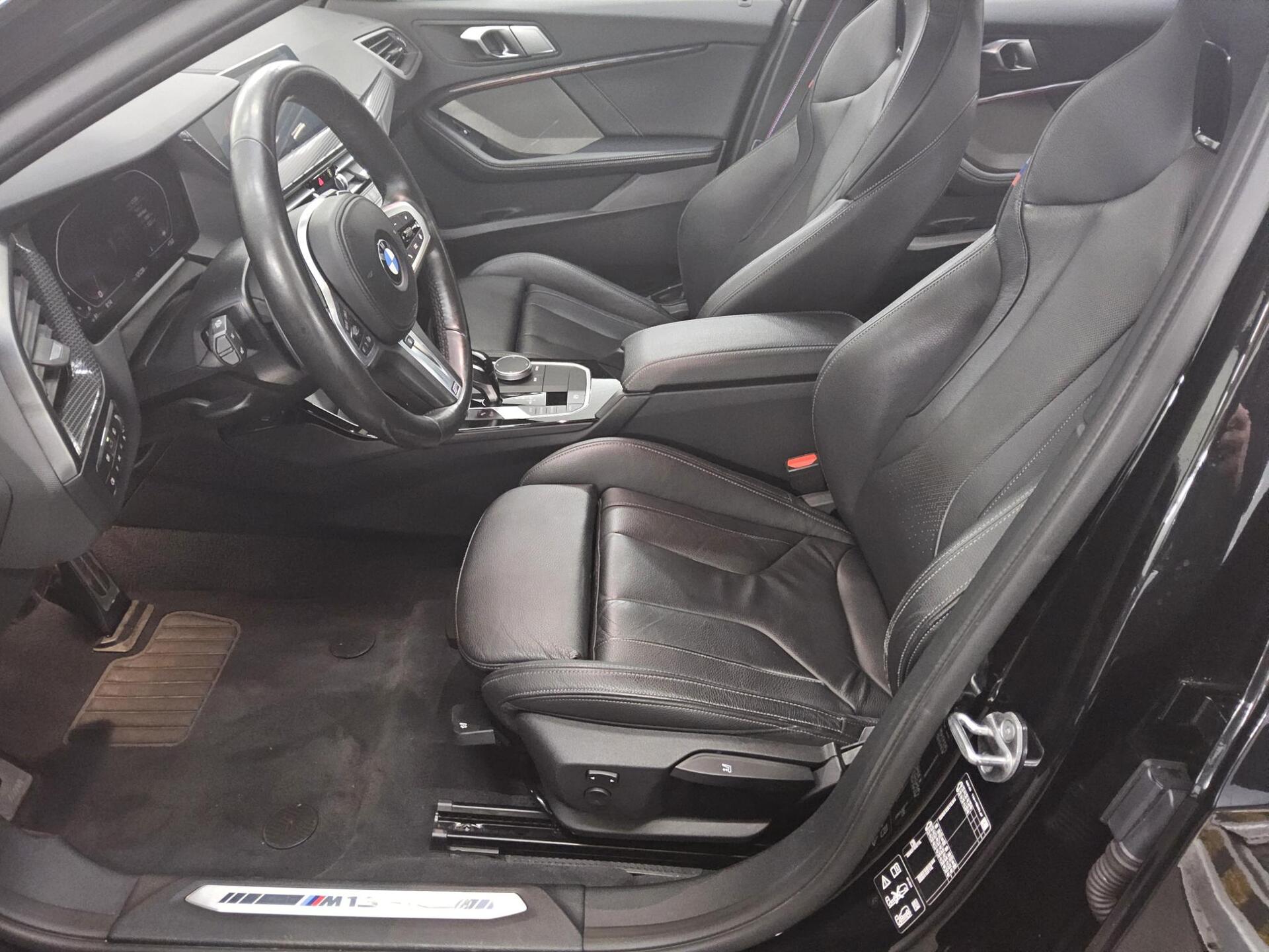 BMW M135i xDr M-Sitze Leder HuD Harman-Kardon LC pro 9