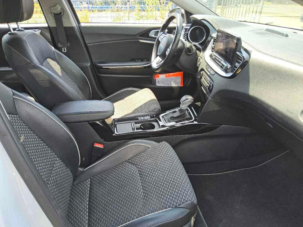 Kia cee'd Sportswagon 1.6 PHEV Spirit NAVI LED SHZ KAMERA ACC 3