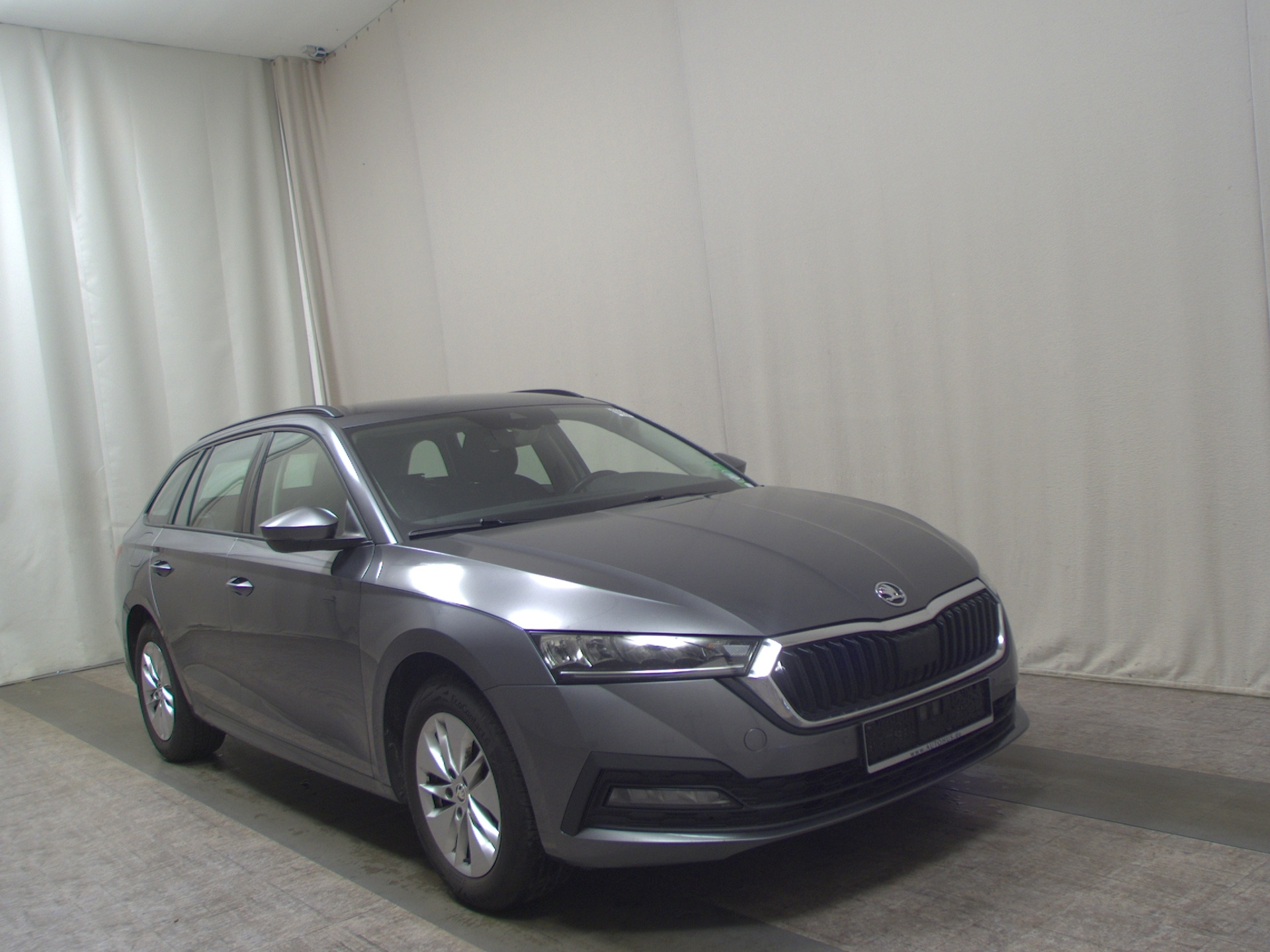 Skoda Octavia Kombi 2.0 TDI Ambition Navi LED vc ACC 3