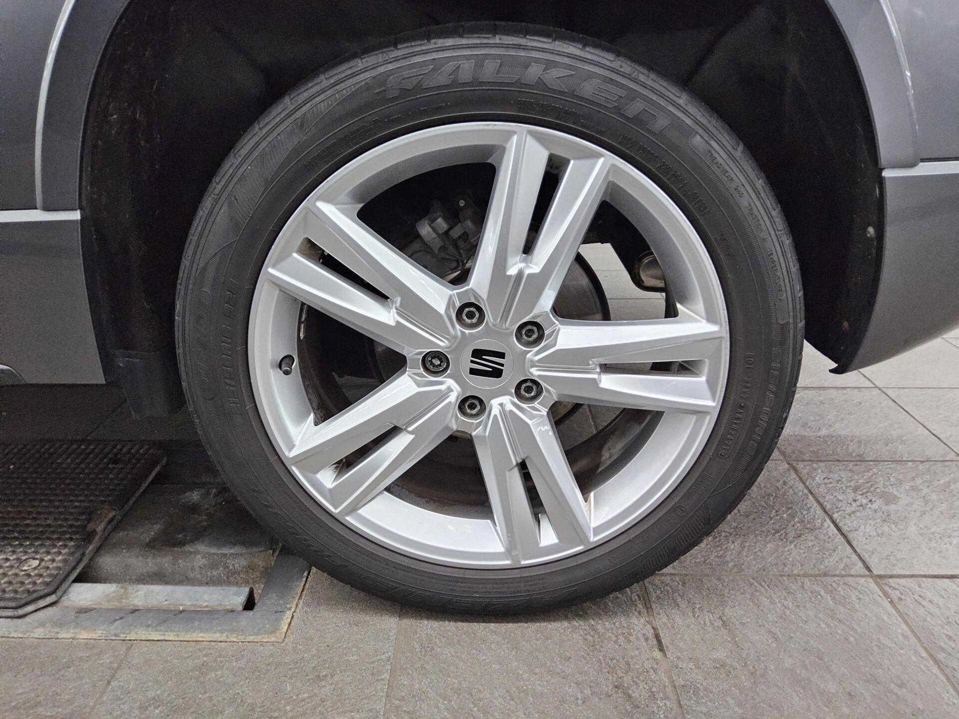 Seat Ateca 2.0 TDI FR-Line Navi LED vc Beats AHK 360° 11