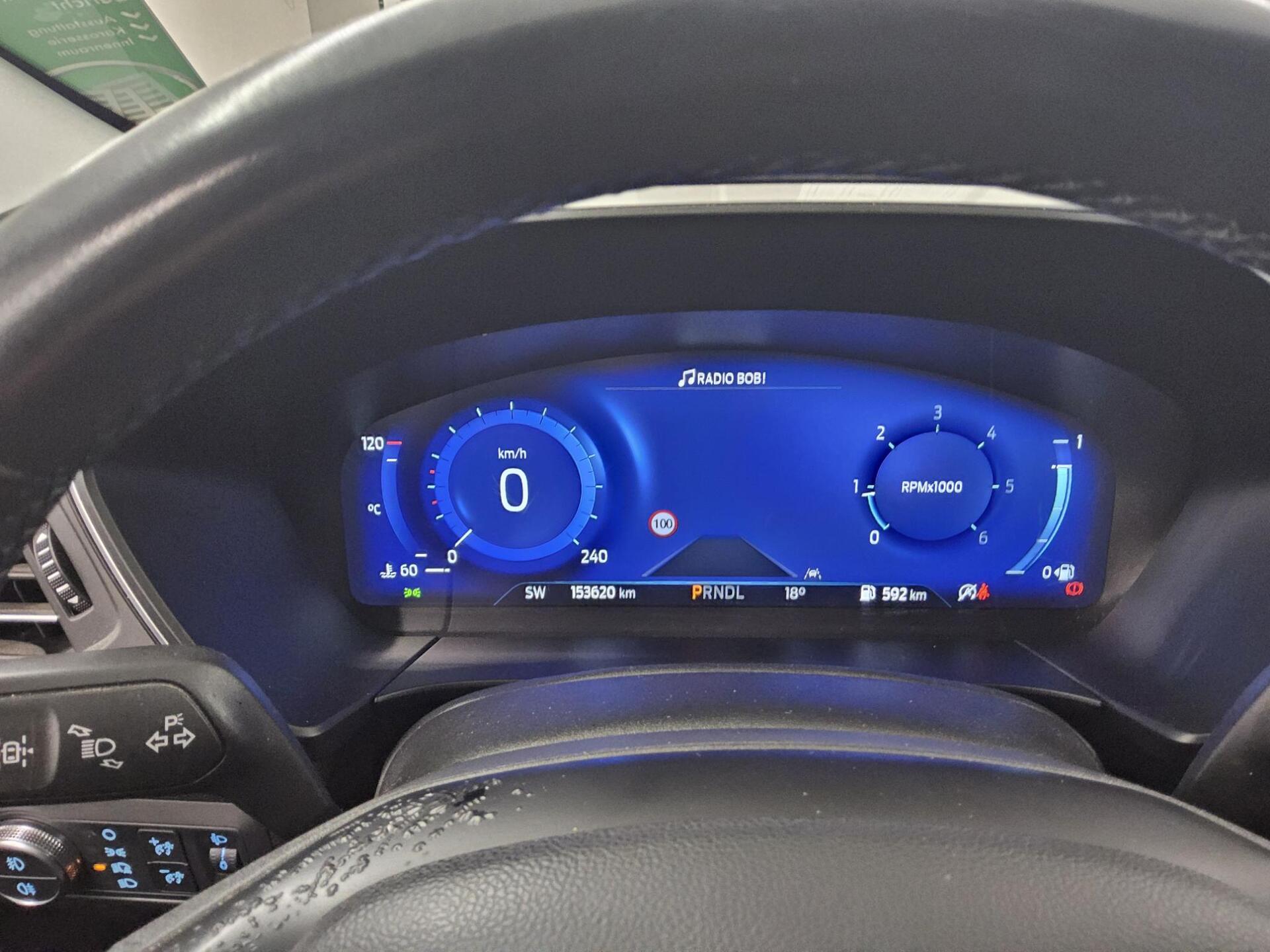 Ford Kuga 2.0 EB Titanium Navi virtual AHK ACC 8