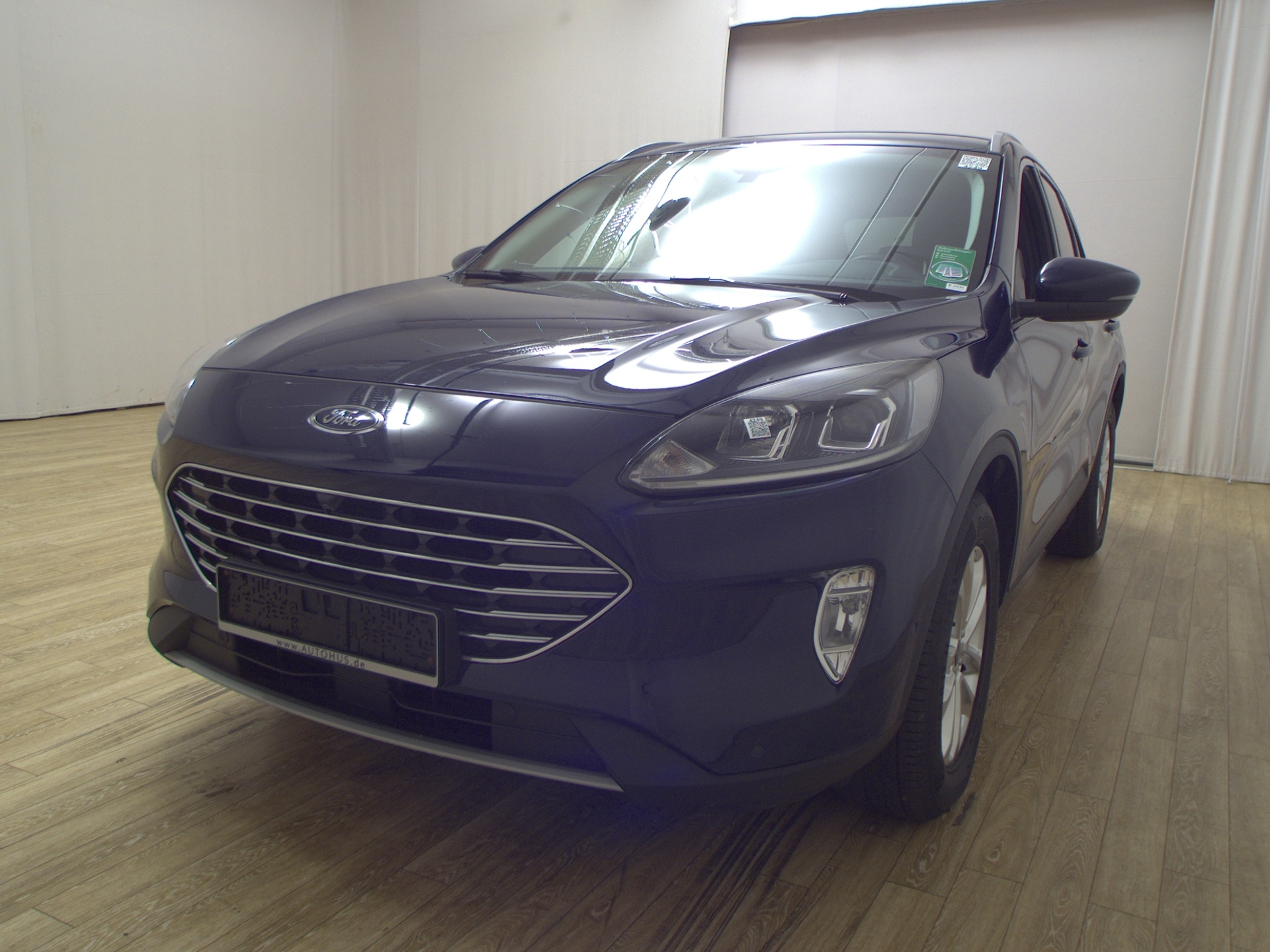 Ford Kuga 2.0 EB Titanium Navi virtual AHK ACC 2