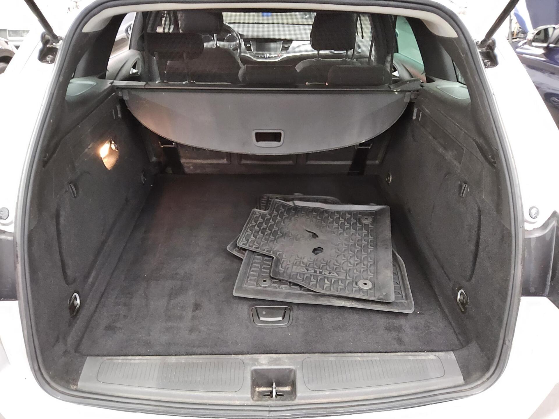 Opel Astra ST 1.5 D Edition Navi LED PDC DAB 11