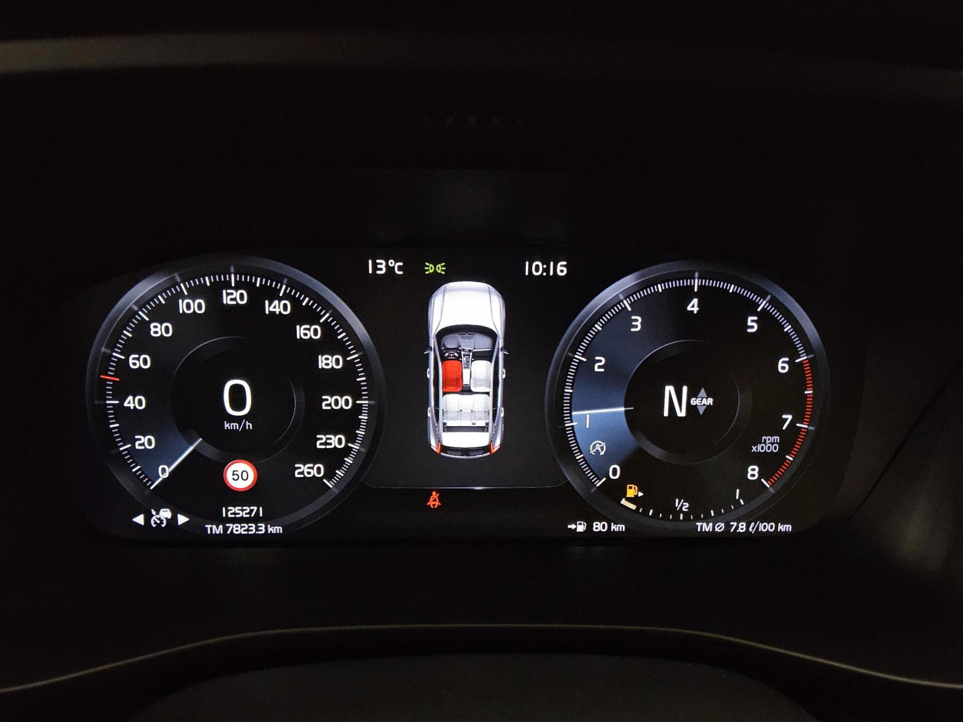 Volvo XC40 T3 Momentum Leder Navi H-K Sound LED RFK 8