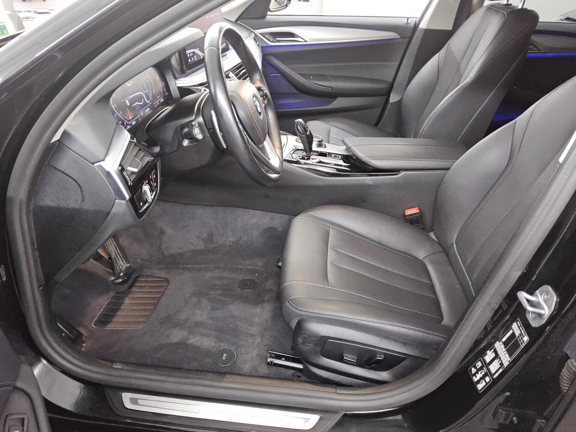 BMW 520dA Touring xDr Leder Navi LED+ LC prof. RFK 9