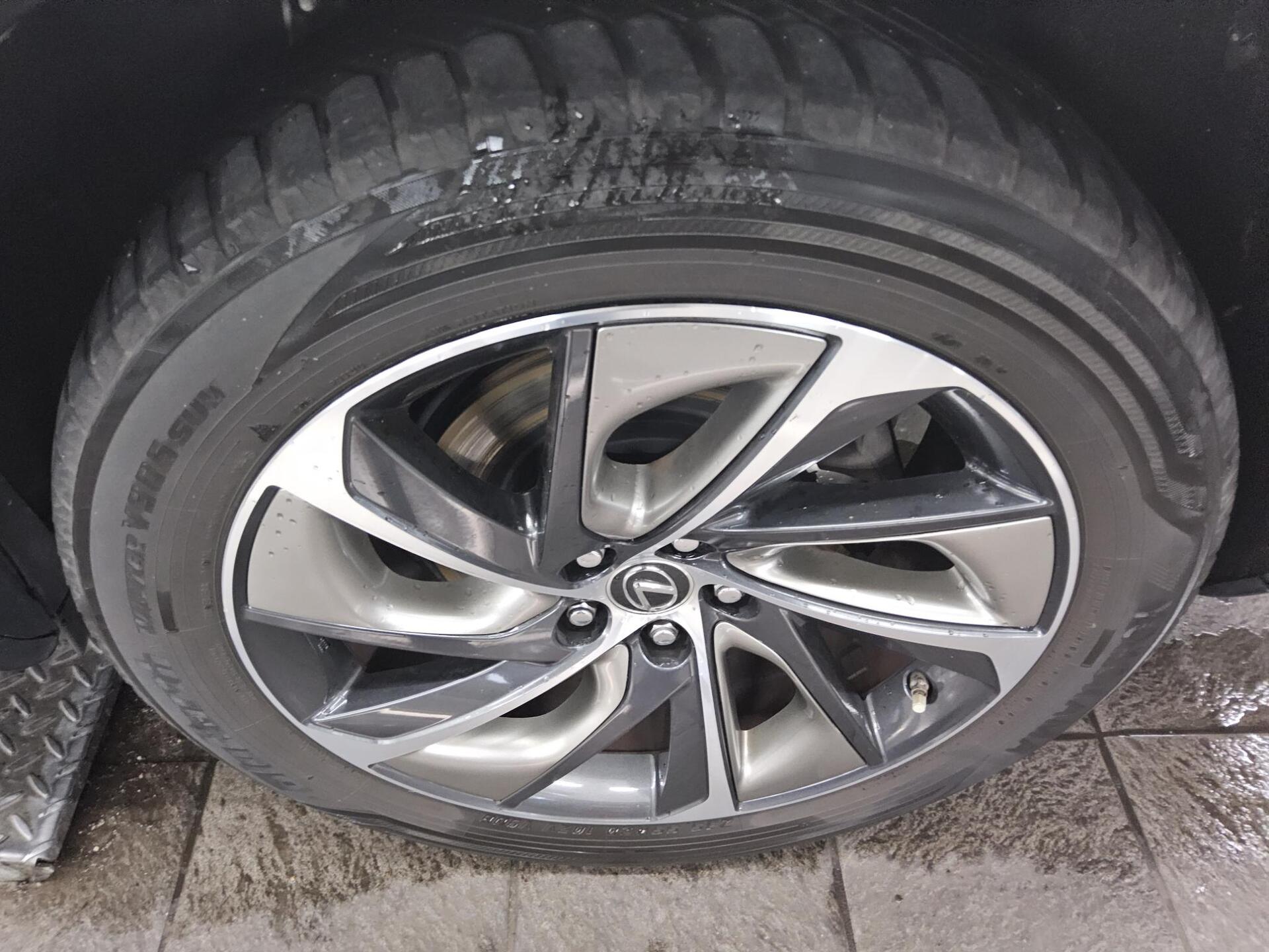 Lexus RX 450 Luxury Line AWD Navi LED HuD Pano 360° 10