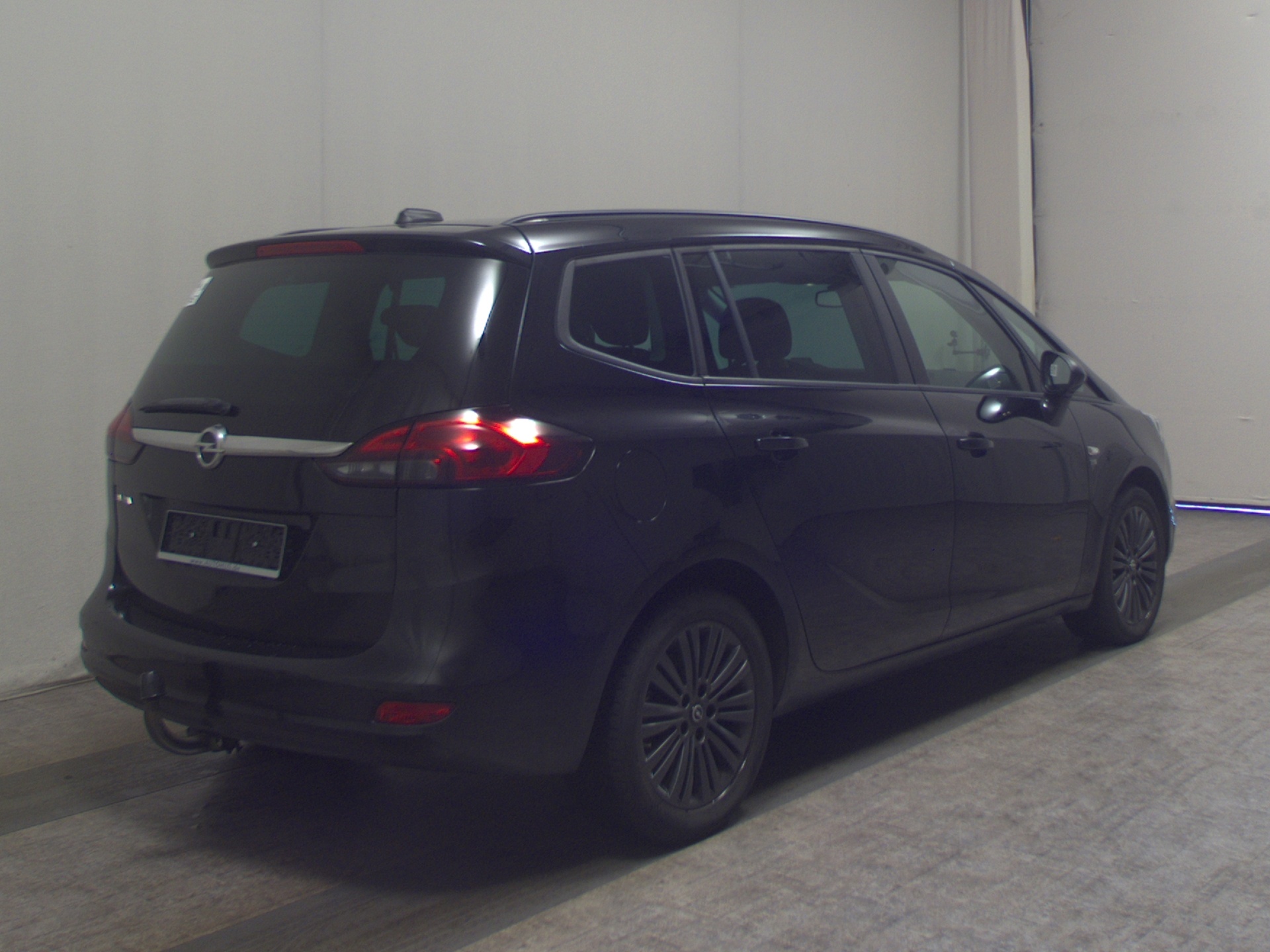 Opel Zafira Tourer 1.6 CDTI 120 Jahre Navi LED PDC 4