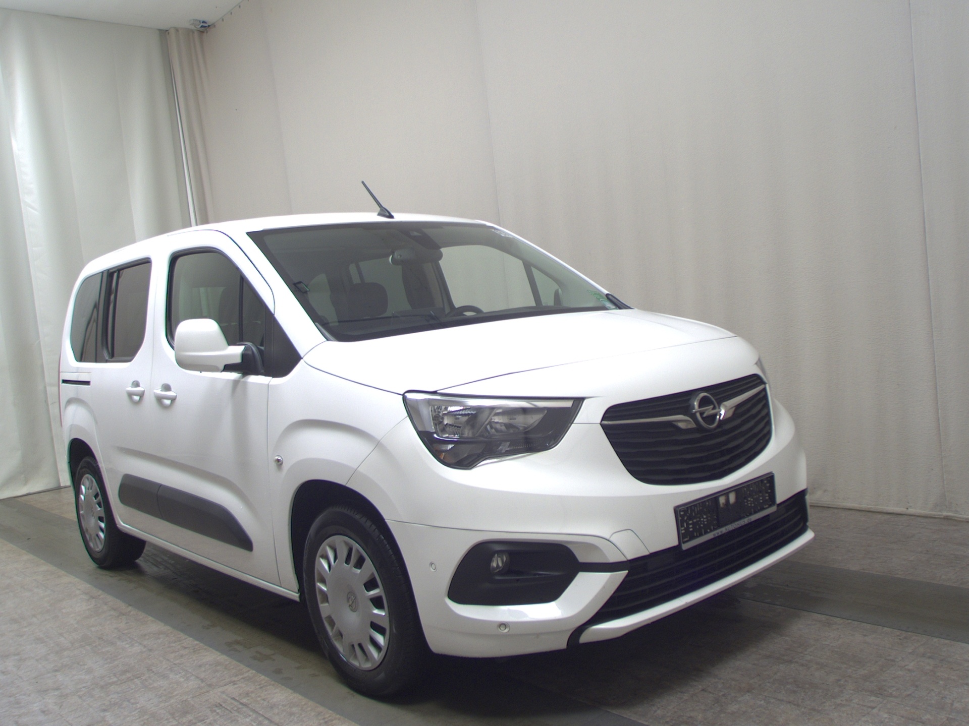 Opel Combo Life 1.5 D Edition Navi RFK Shz 3